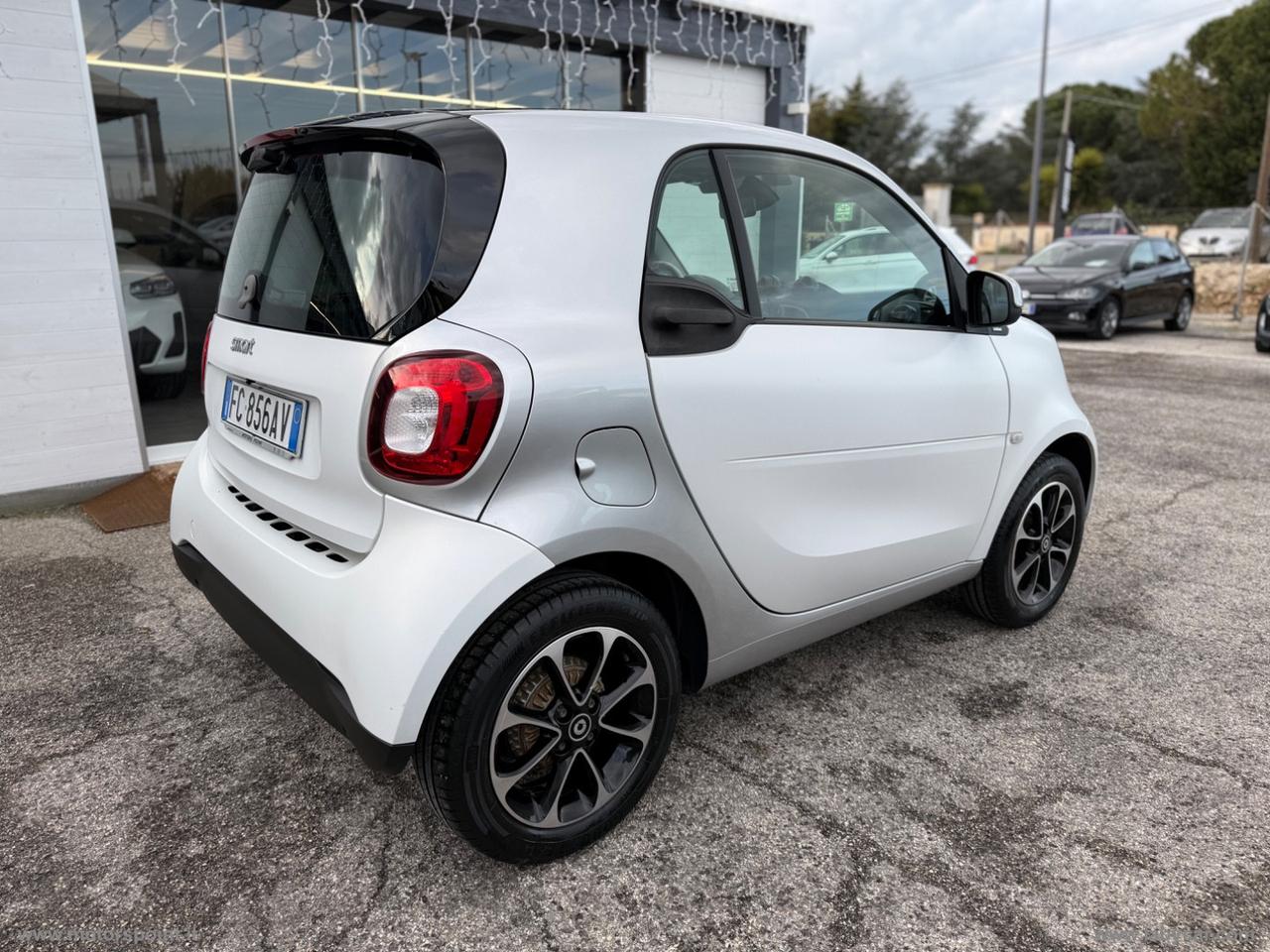SMART fortwo 70 1.0 Passion