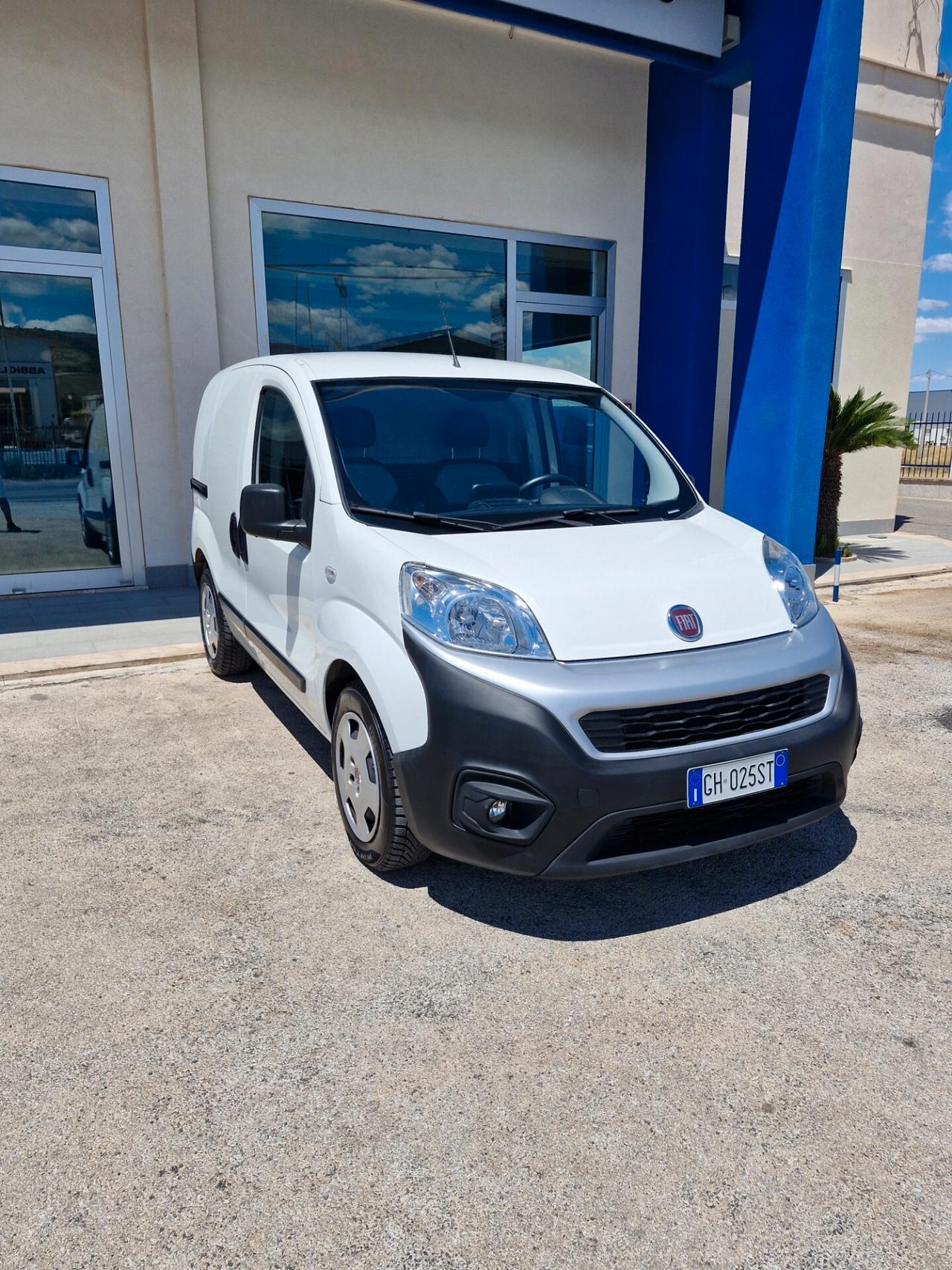 Fiat Fiorino 1.3 MJT 95CV Cargo SX