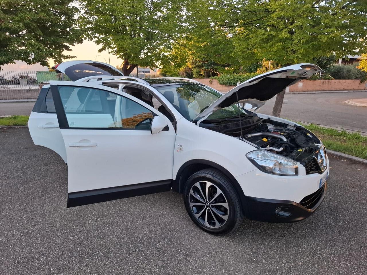 Nissan Qashqai 1.6 dCi 4X4 del 2012 SOLO 146.000 KM