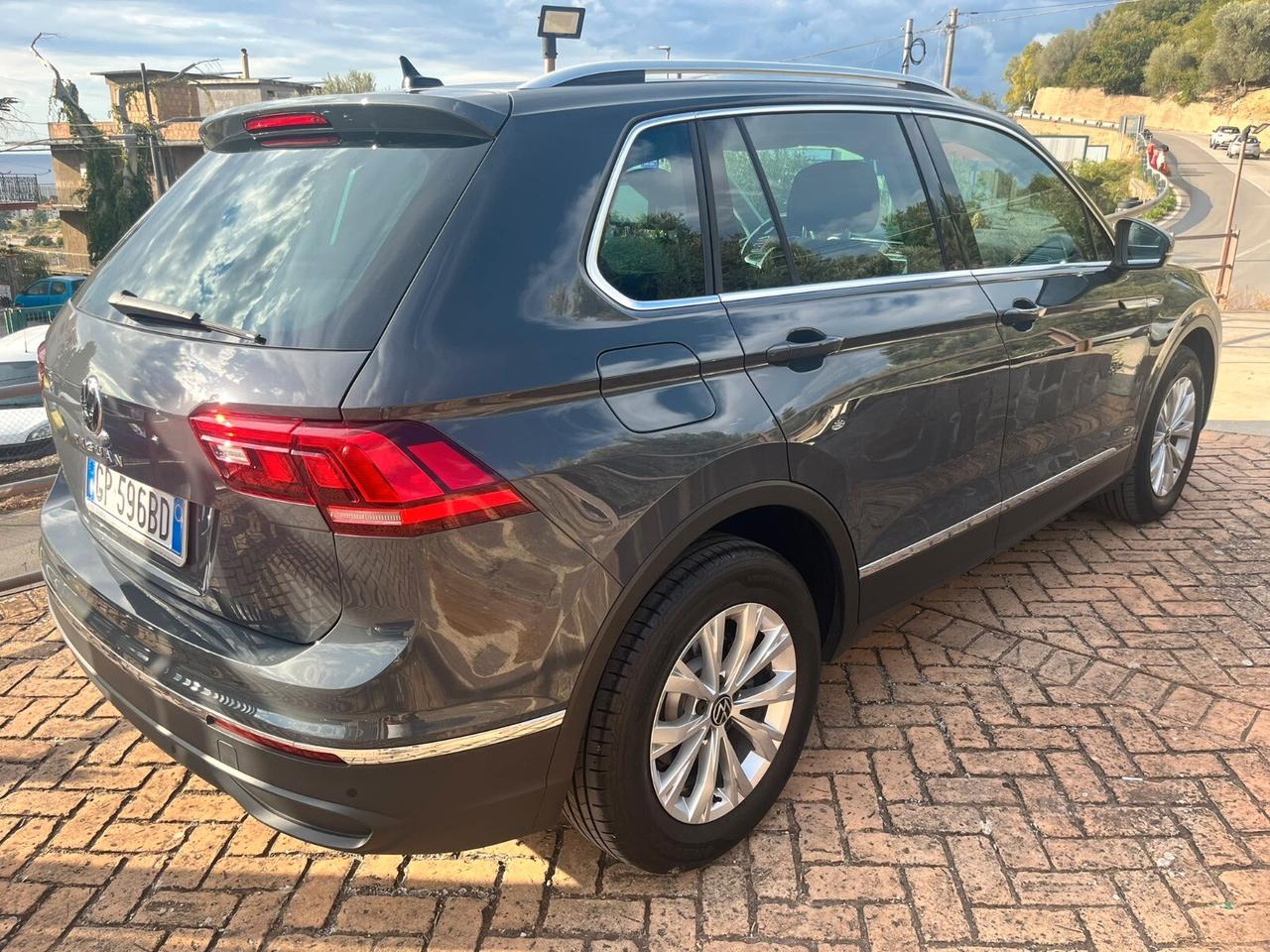 Volkswagen Tiguan 2.0 TDI 150 CV SCR DSG Life