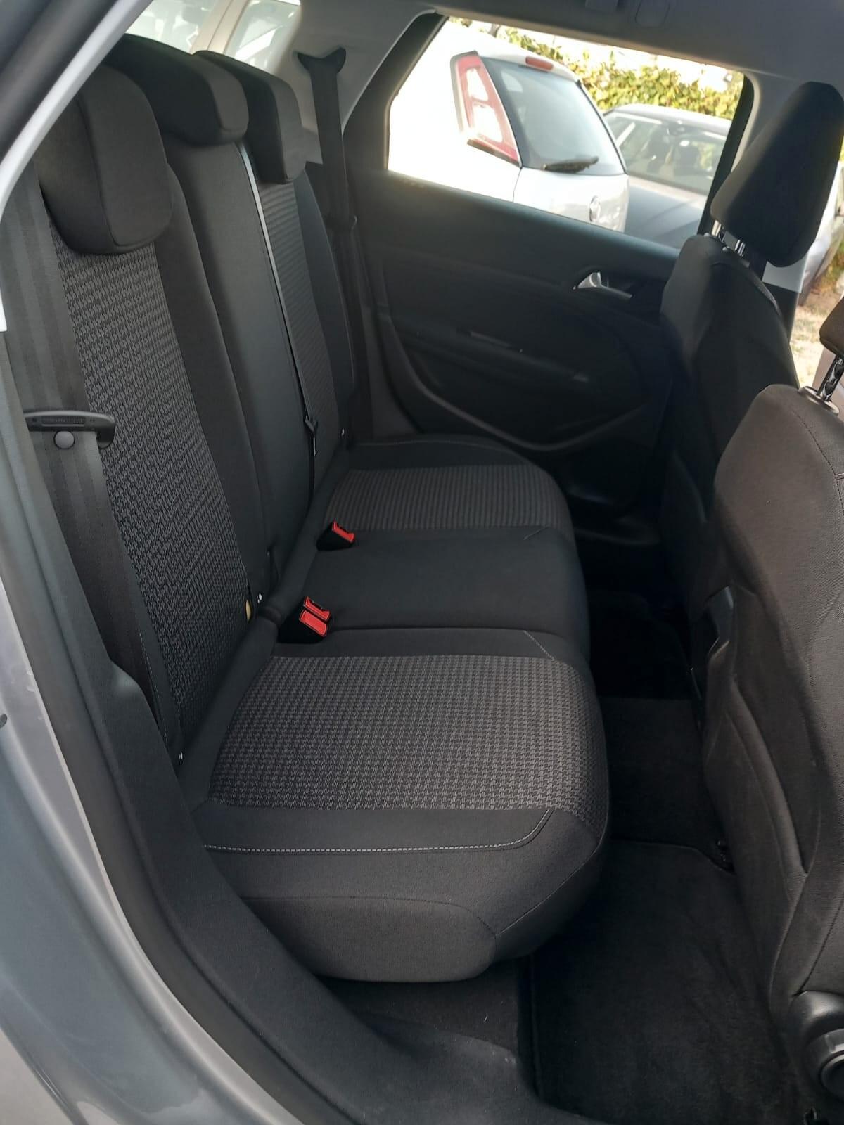 Peugeot 308 BENZINA 1.2