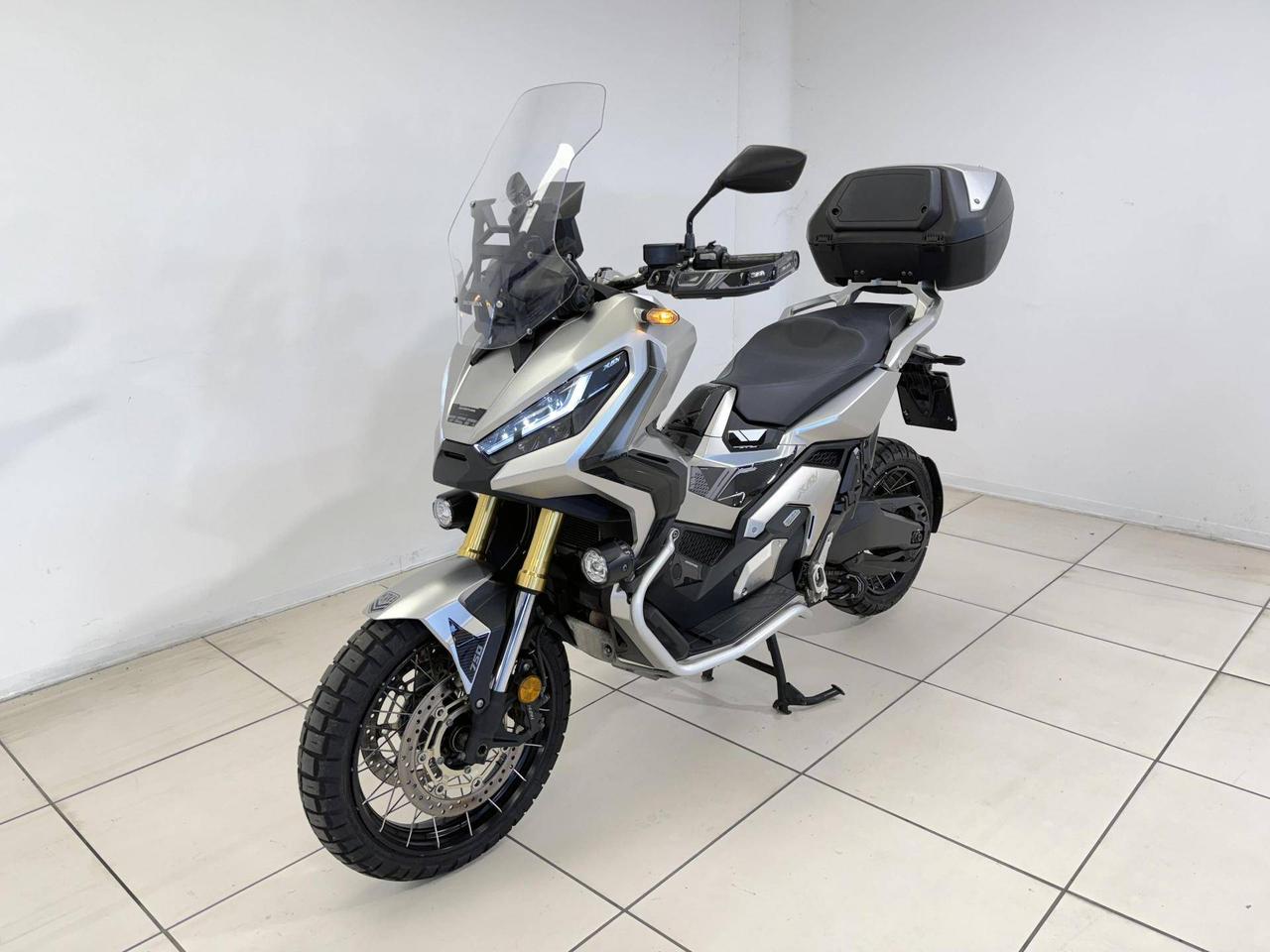 Honda X-ADV 750 DCT Adventure