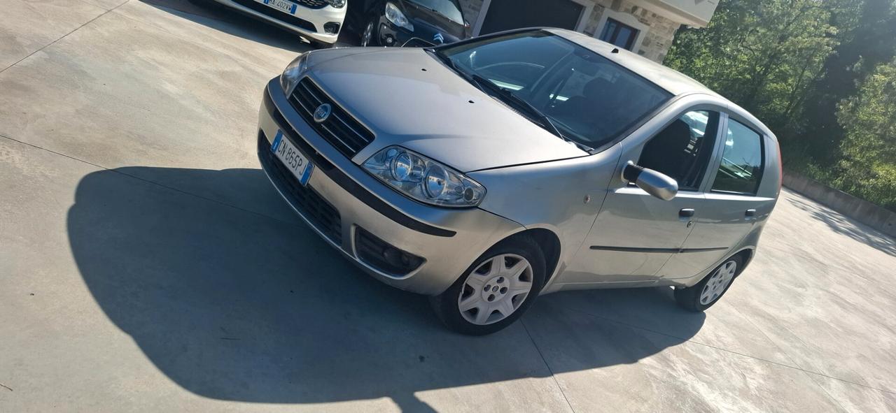 Fiat Punto 1.2 16V 5 porte Dynamic
