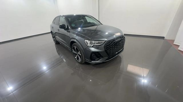 AUDI Q3 SPB 35 TDI S tronic Identity Black - VARI COLORI