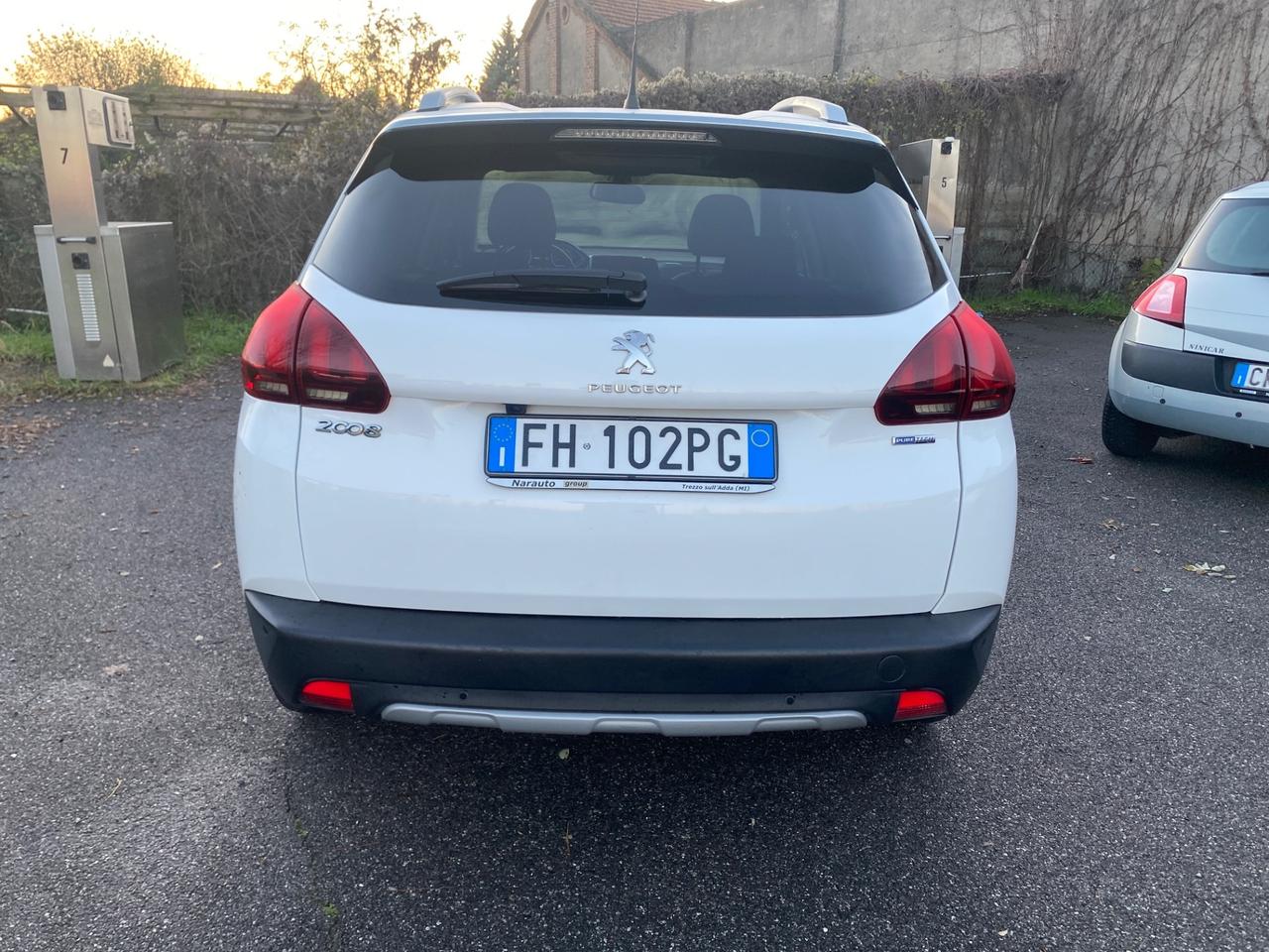 Peugeot 2008 PureTech Turbo 110 S&S Allure