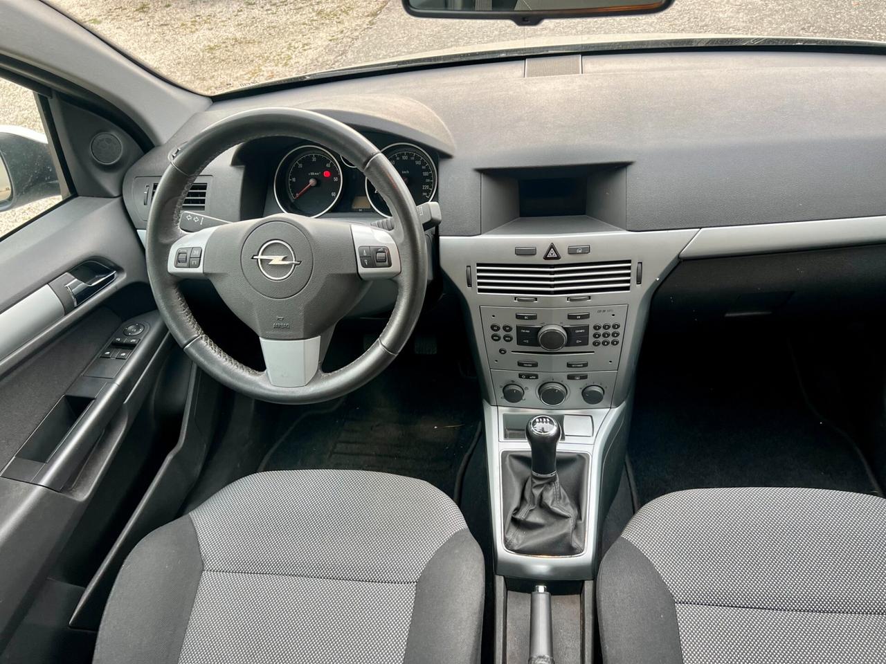 Opel Astra 1.7 CDTI 125CV 5 porte Cosmo