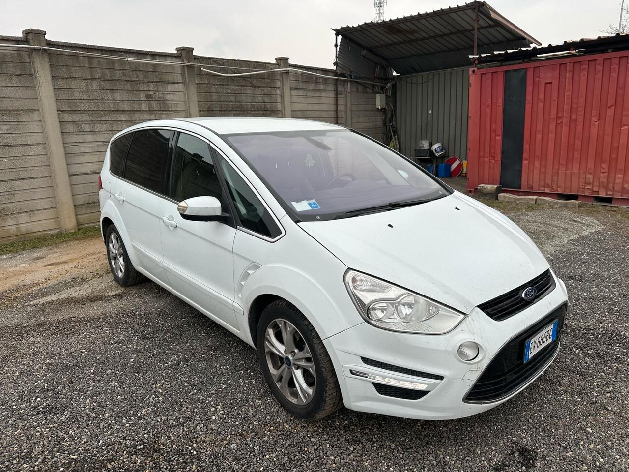 Ford S-Max 2.0 TDCi 163CV New Titanium