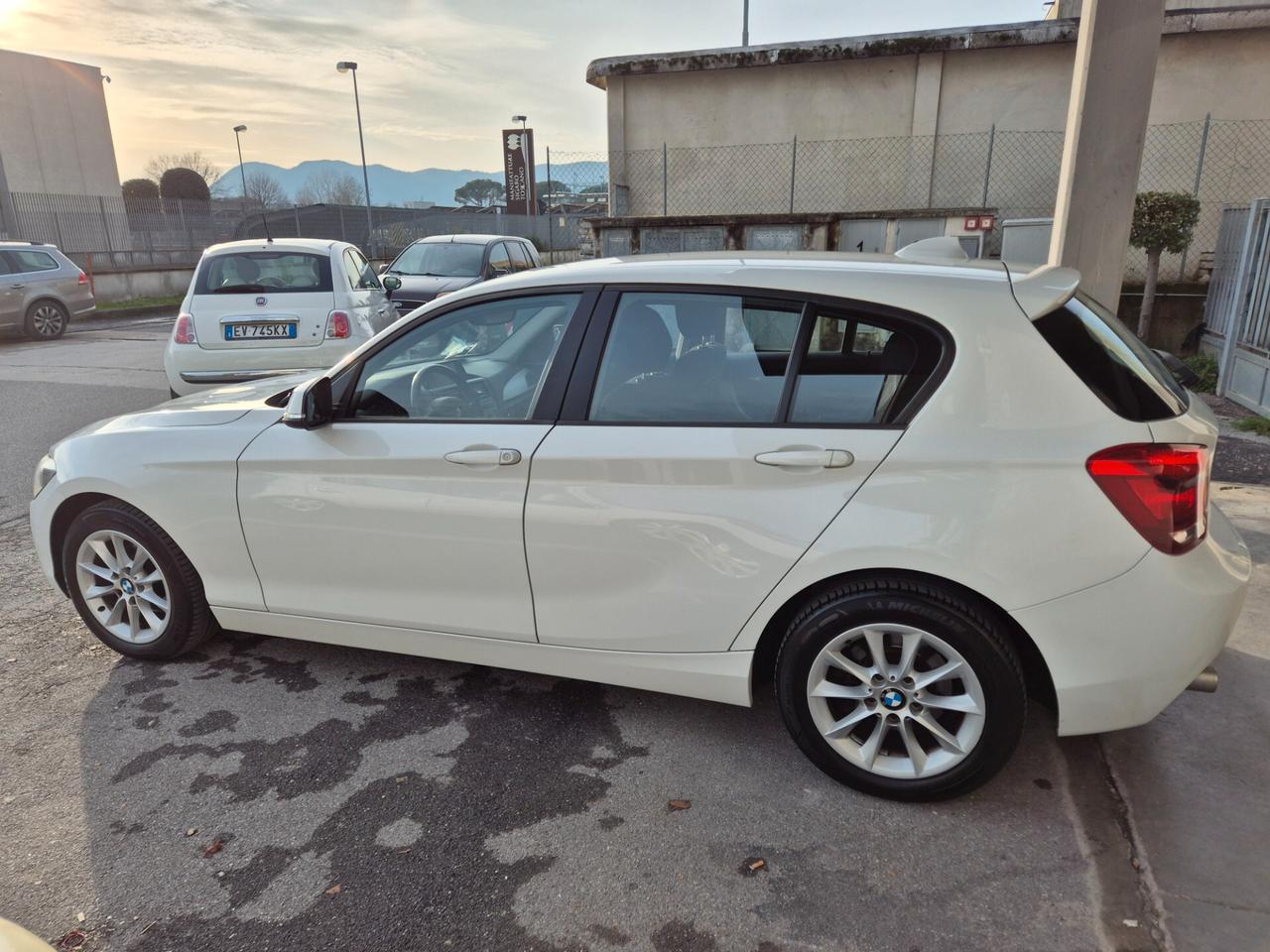 Bmw 116 116d 5p. Urban NEOPATENTATI