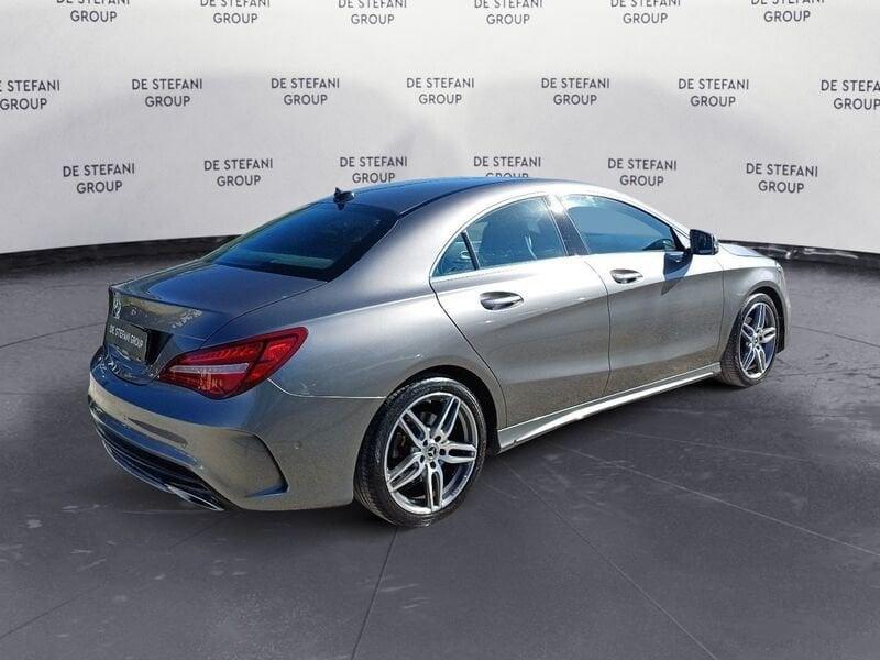 Mercedes-Benz CLA CLA Coupé 180 Premium
