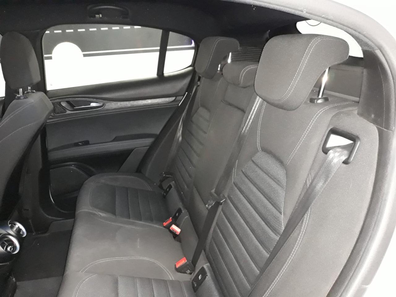 Alfa Romeo Stelvio 2.2 Turbodiesel 210 CV AT8 Q4 Super