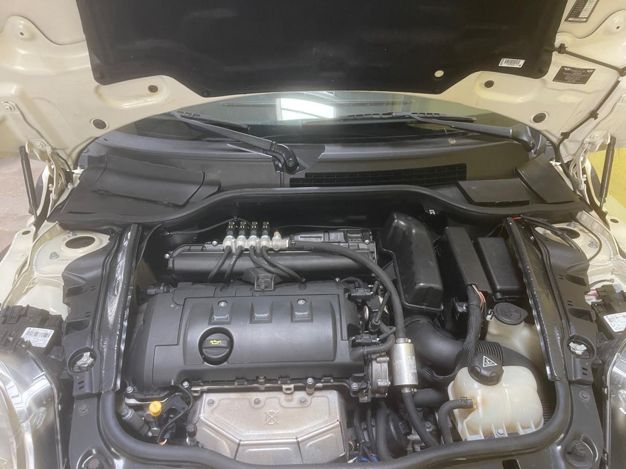 Mini 1.6 16V One (55kW)