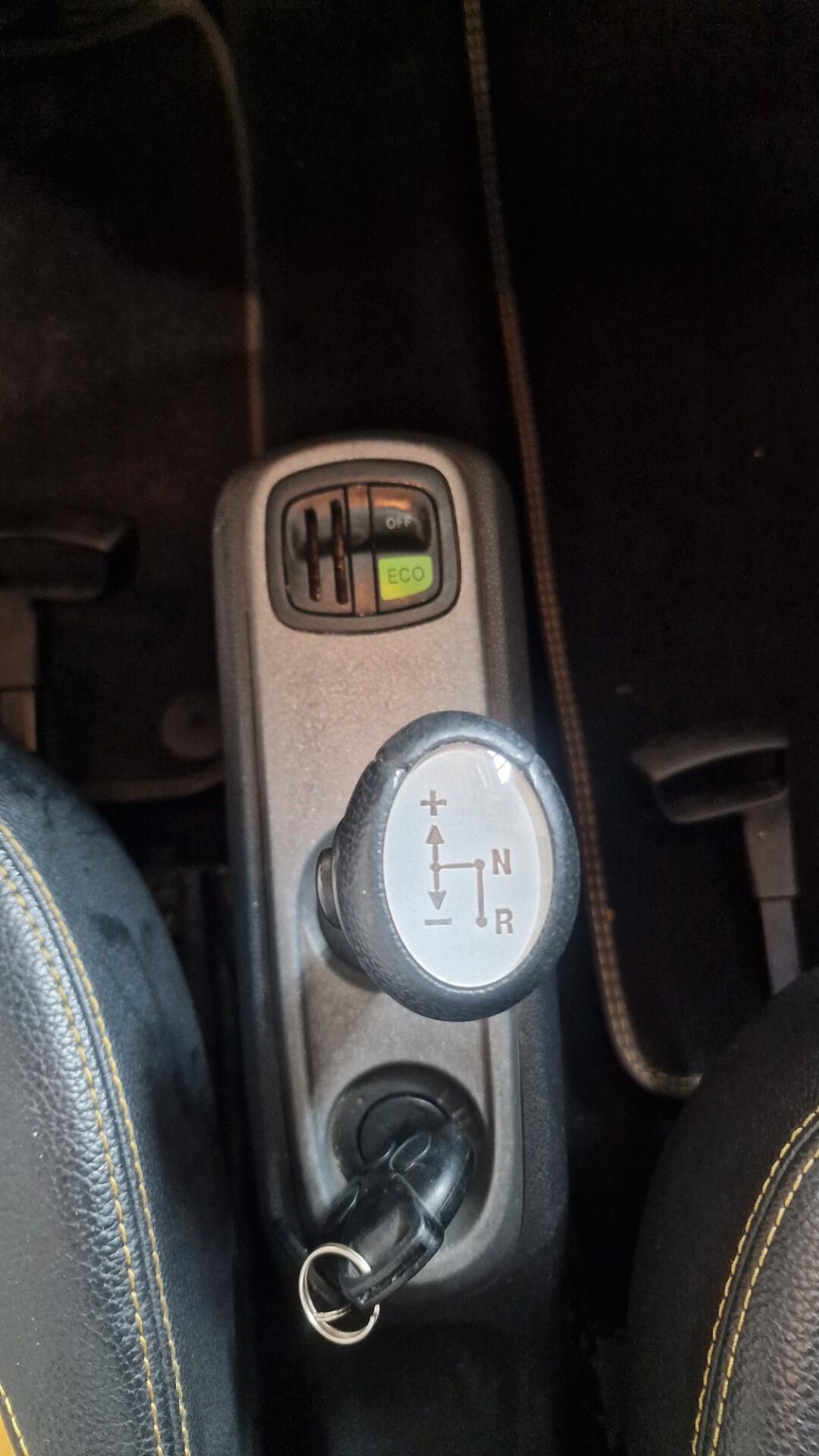 Smart ForTwo 1000 52 kW MHD coupé passion