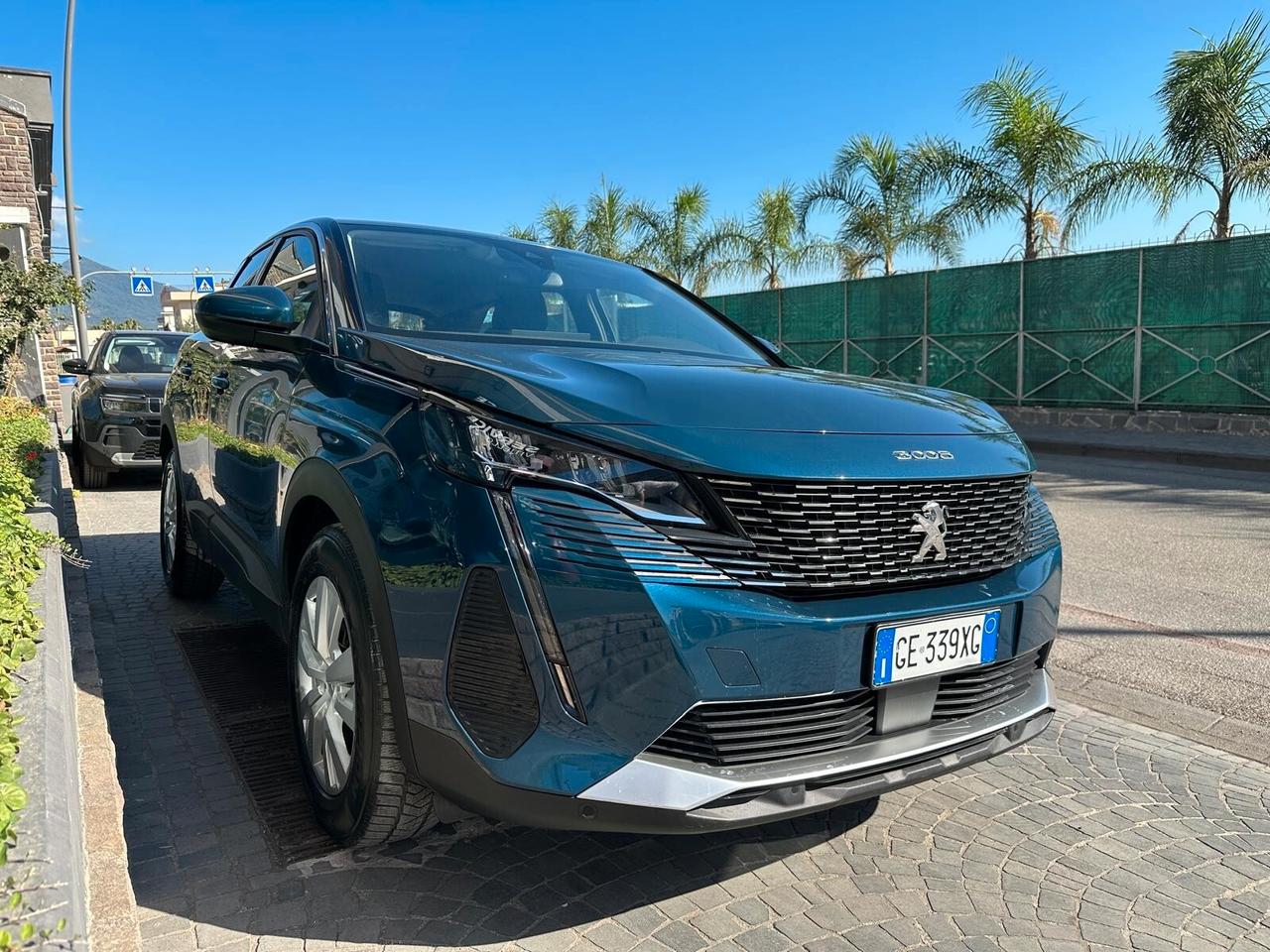 Peugeot 3008 BlueHDi 130 S&S EAT8 Active Business