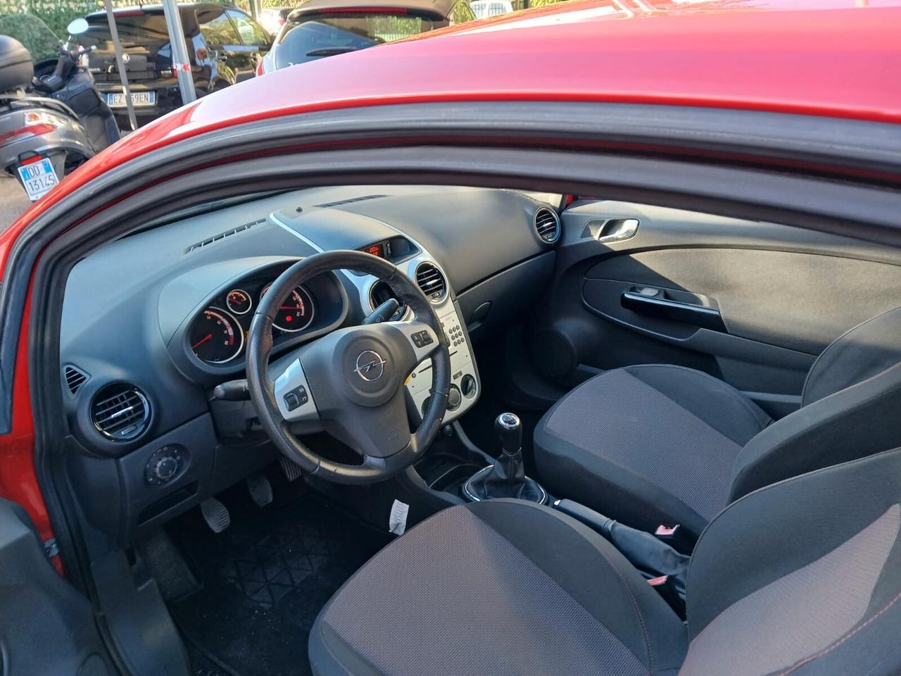 Opel Corsa 1.0 12V 3 porte Enjoy