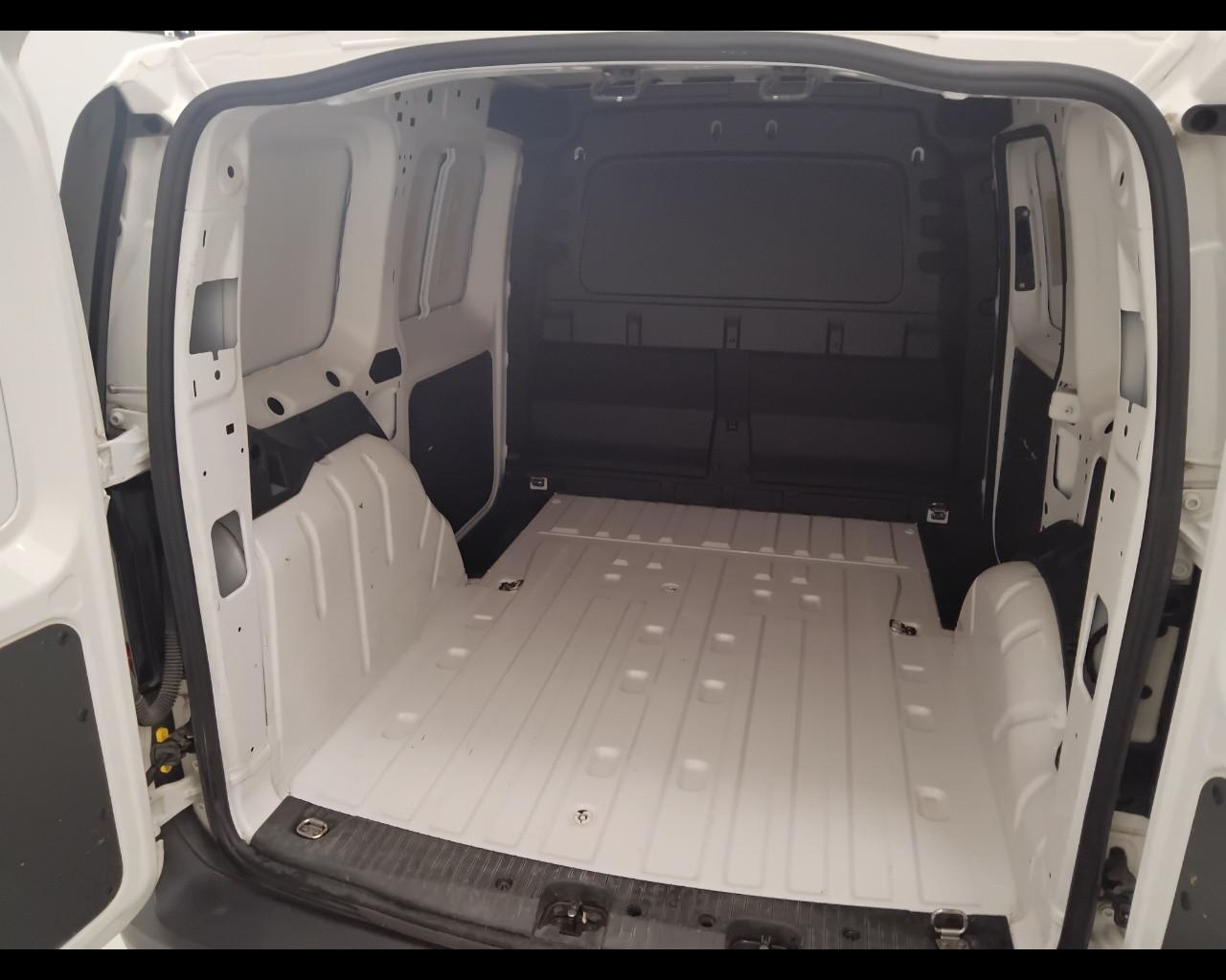 VOLKSWAGEN Caddy Cargo V - Caddy cargo 2.0 tdi scr 102cv business
