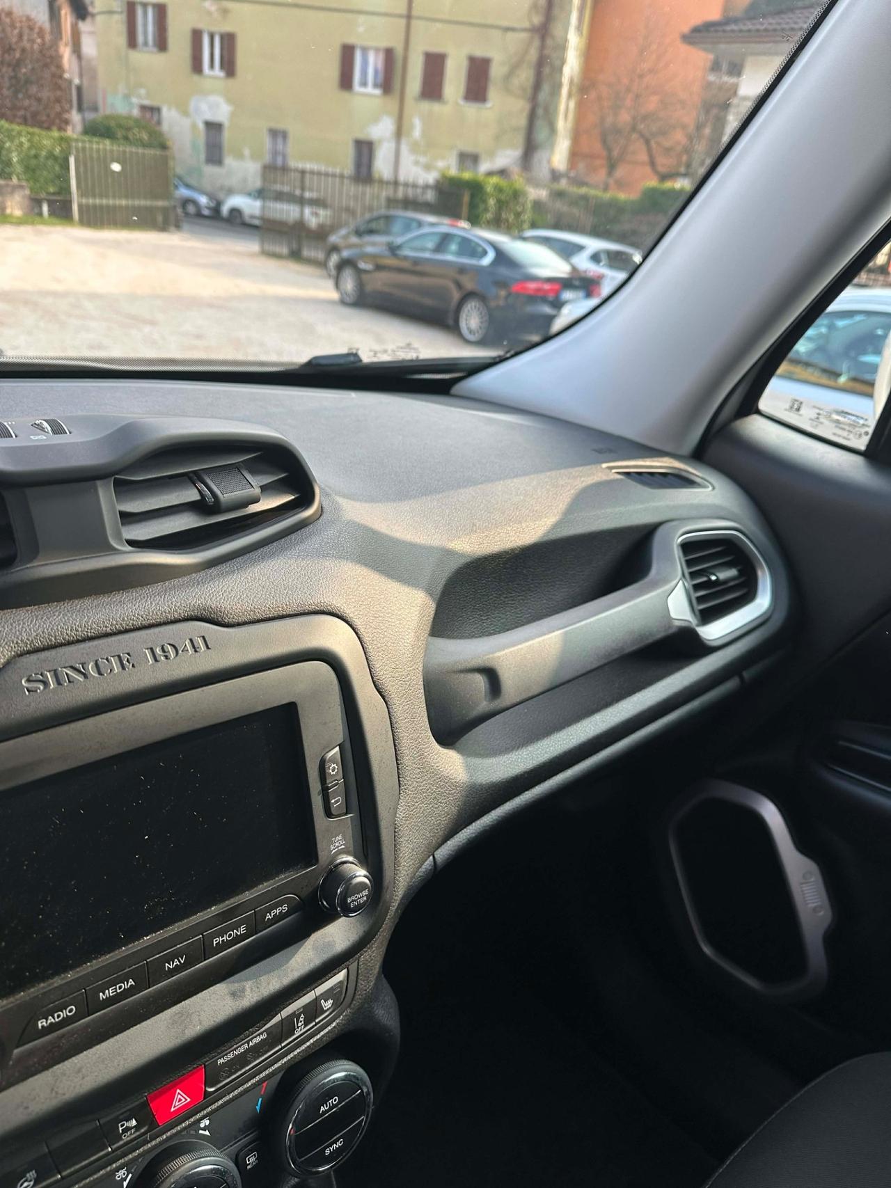 Jeep RENEGADE LIMITED GARAN KMCERT UNICOPR