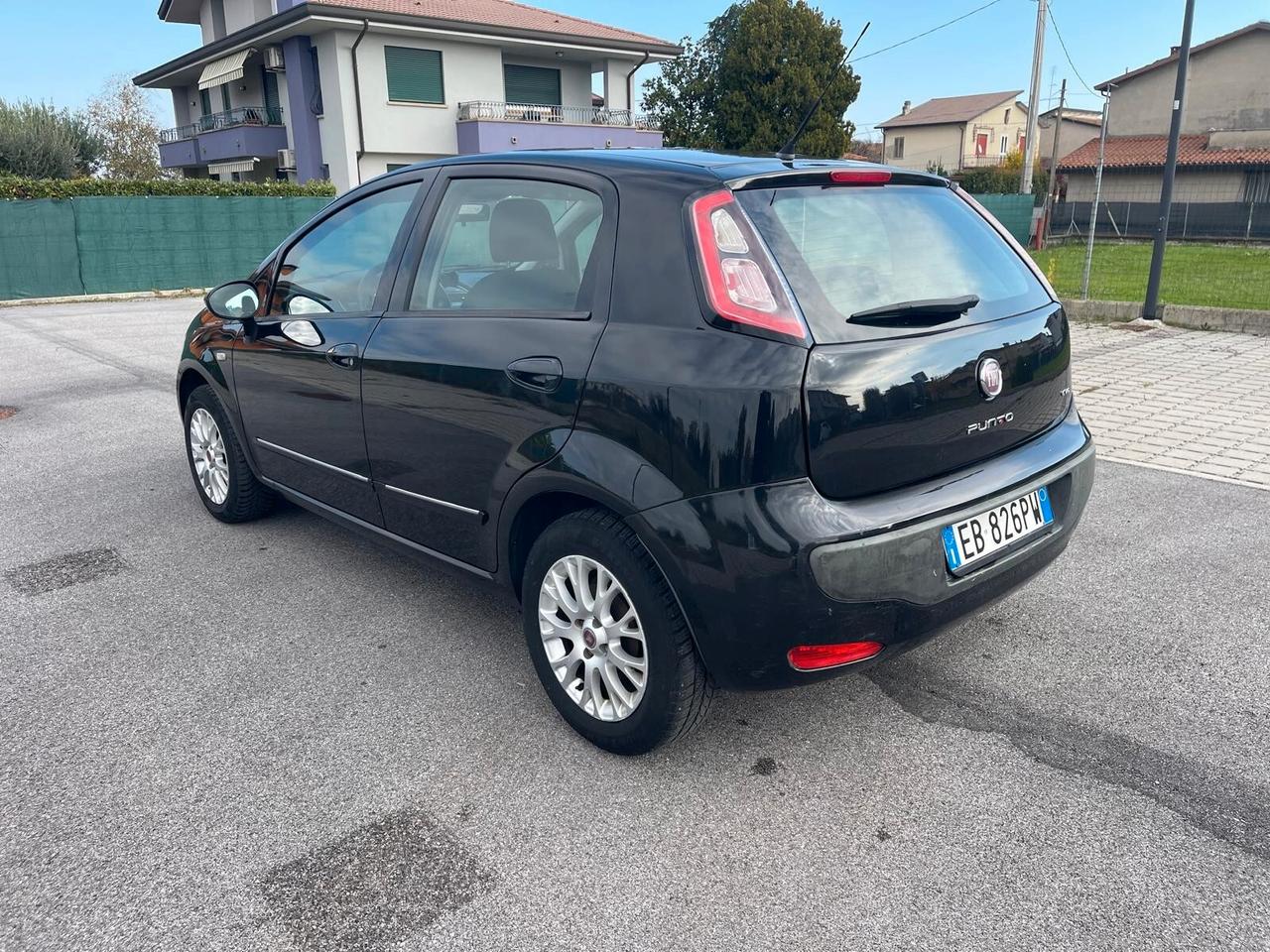 Fiat Punto Evo 1.4 5 porte Dynamic GPL
