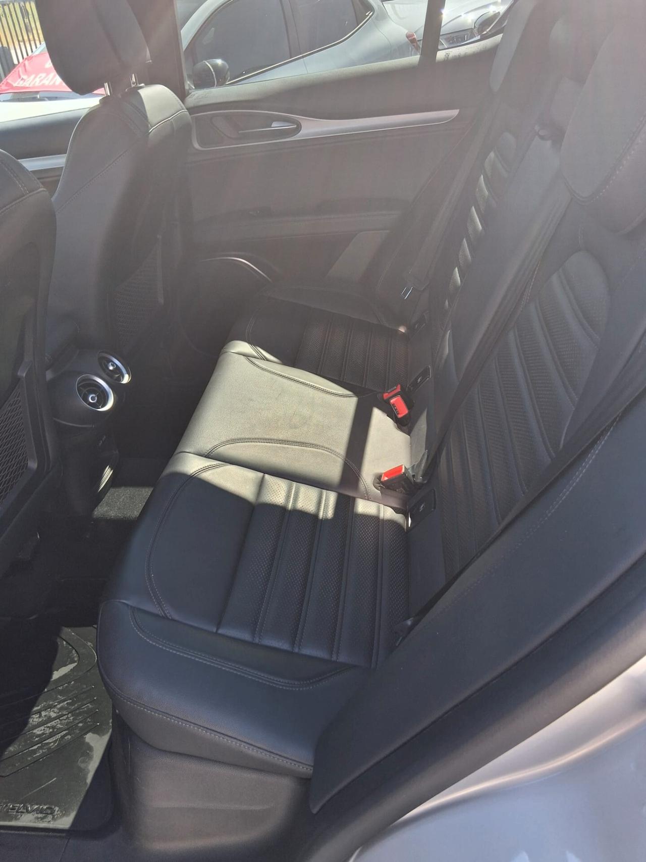 Alfa Romeo Stelvio 2.2 Turbodiesel 210 CV AT8 Q4 Veloce Tì