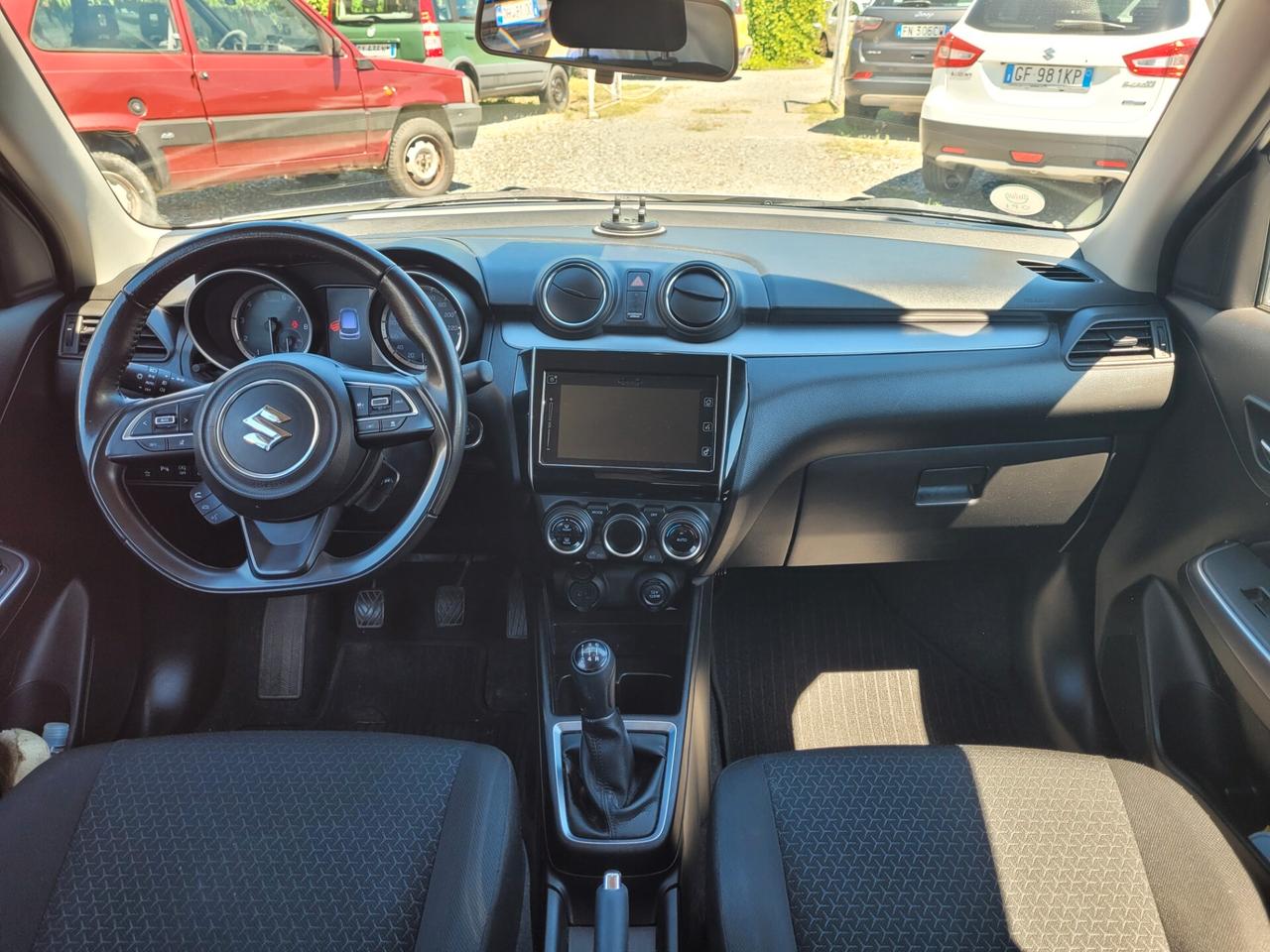 Suzuki Swift 1.2 Hybrid Top