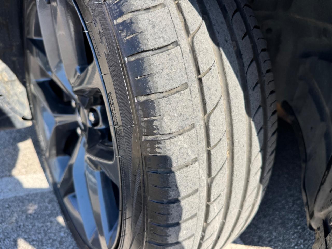 Dodge Challenger 3.6 V6 309cv SRT ALLESTIMENTO