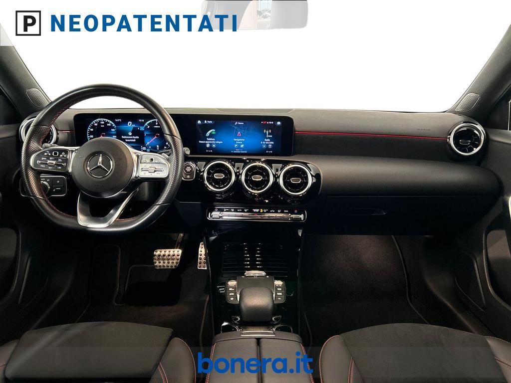 Mercedes Classe A 180 180 D Premium 8G-DCT