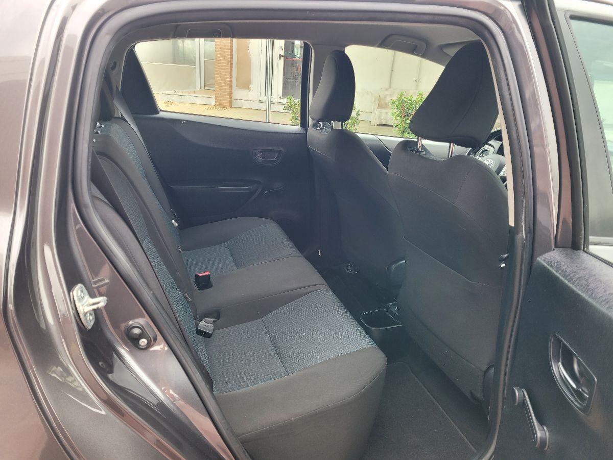TOYOTA - Yaris - 1.0 3 porte Lounge