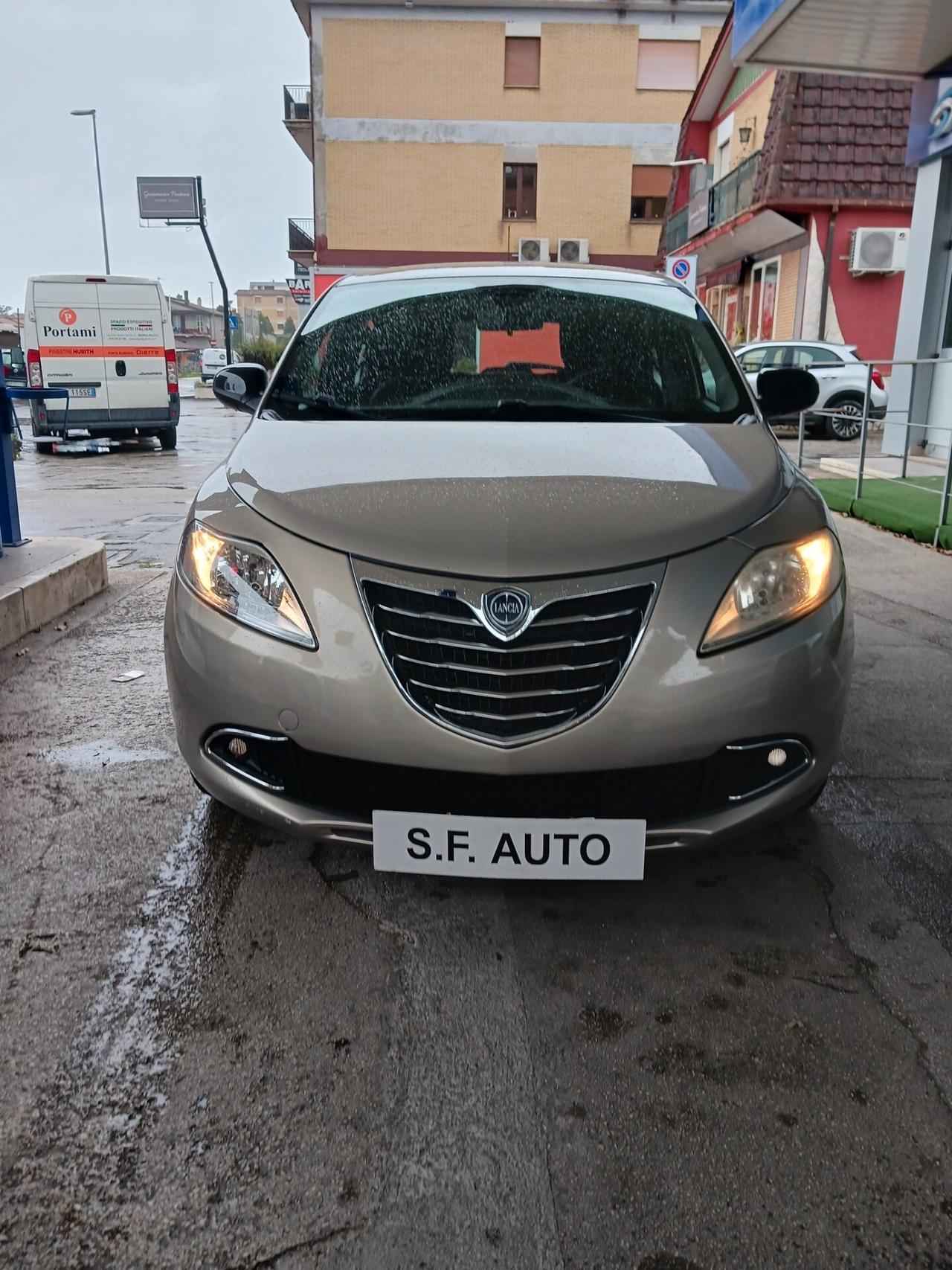 Lancia Ypsilon 1.2 69 CV 5 porte GPL Ecochic Gold