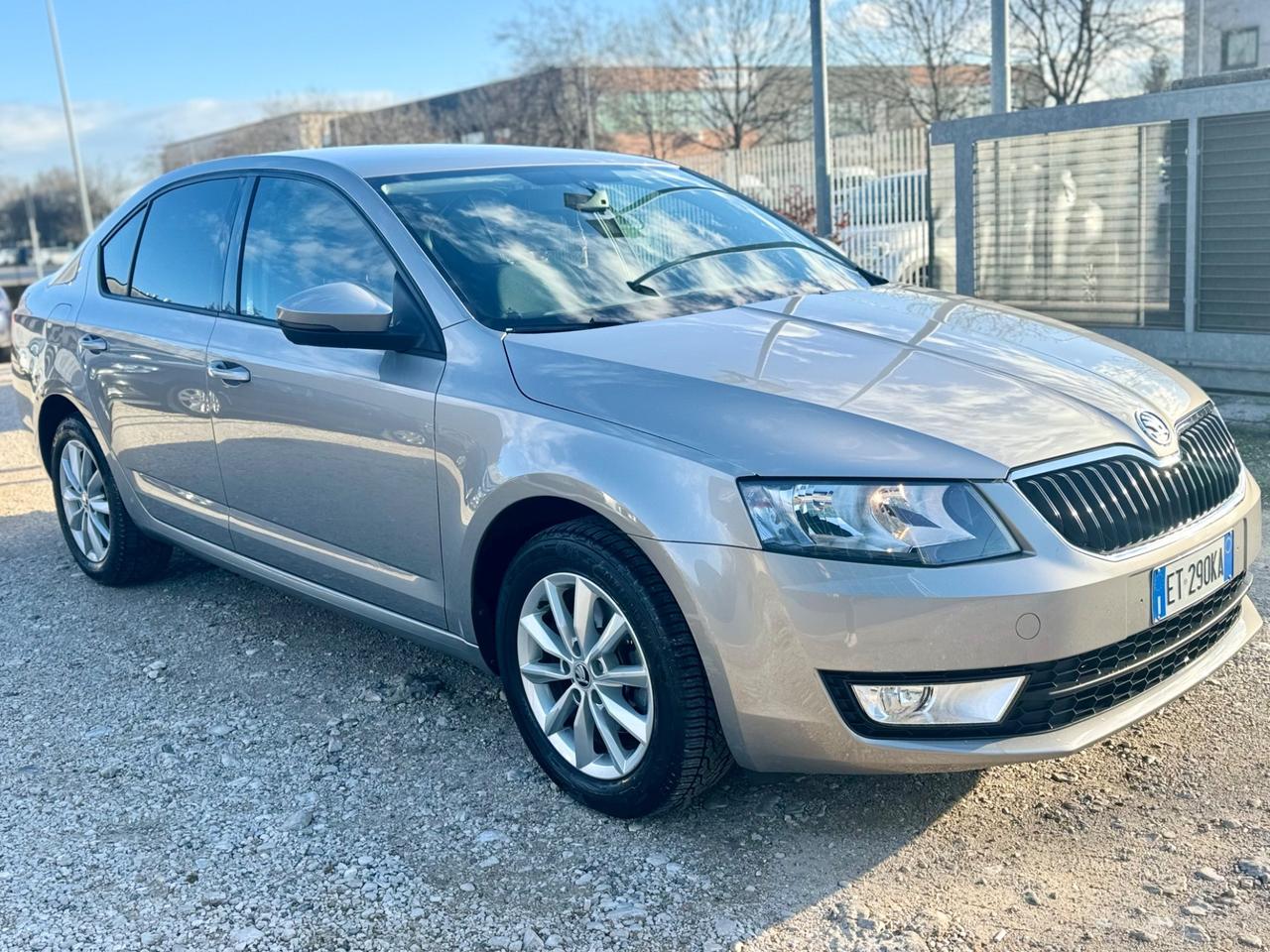 Skoda Octavia 2.0 TDI 150cv - 2014 - 90.000km