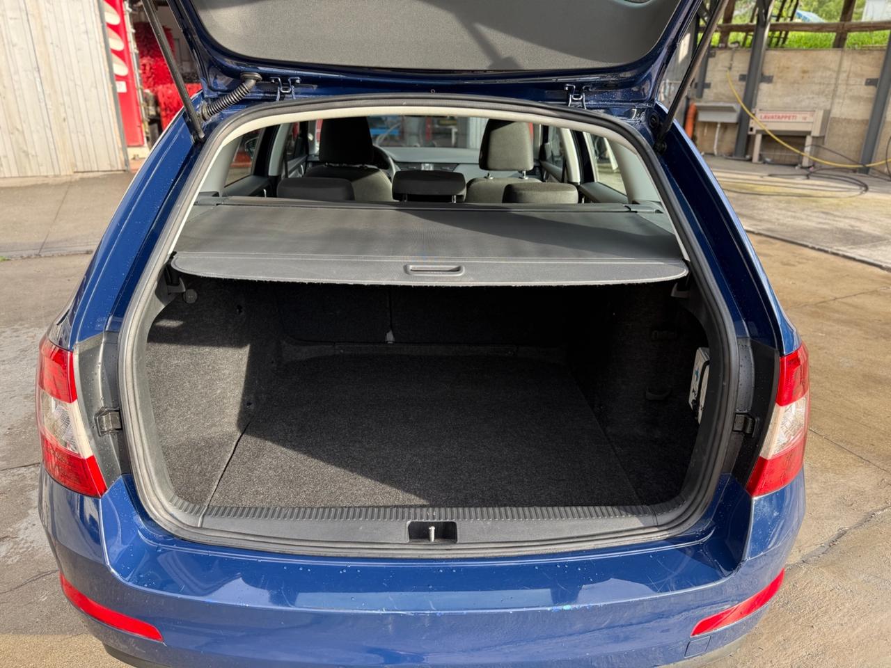 Skoda Octavia 1.6 Tdi Active 90cv