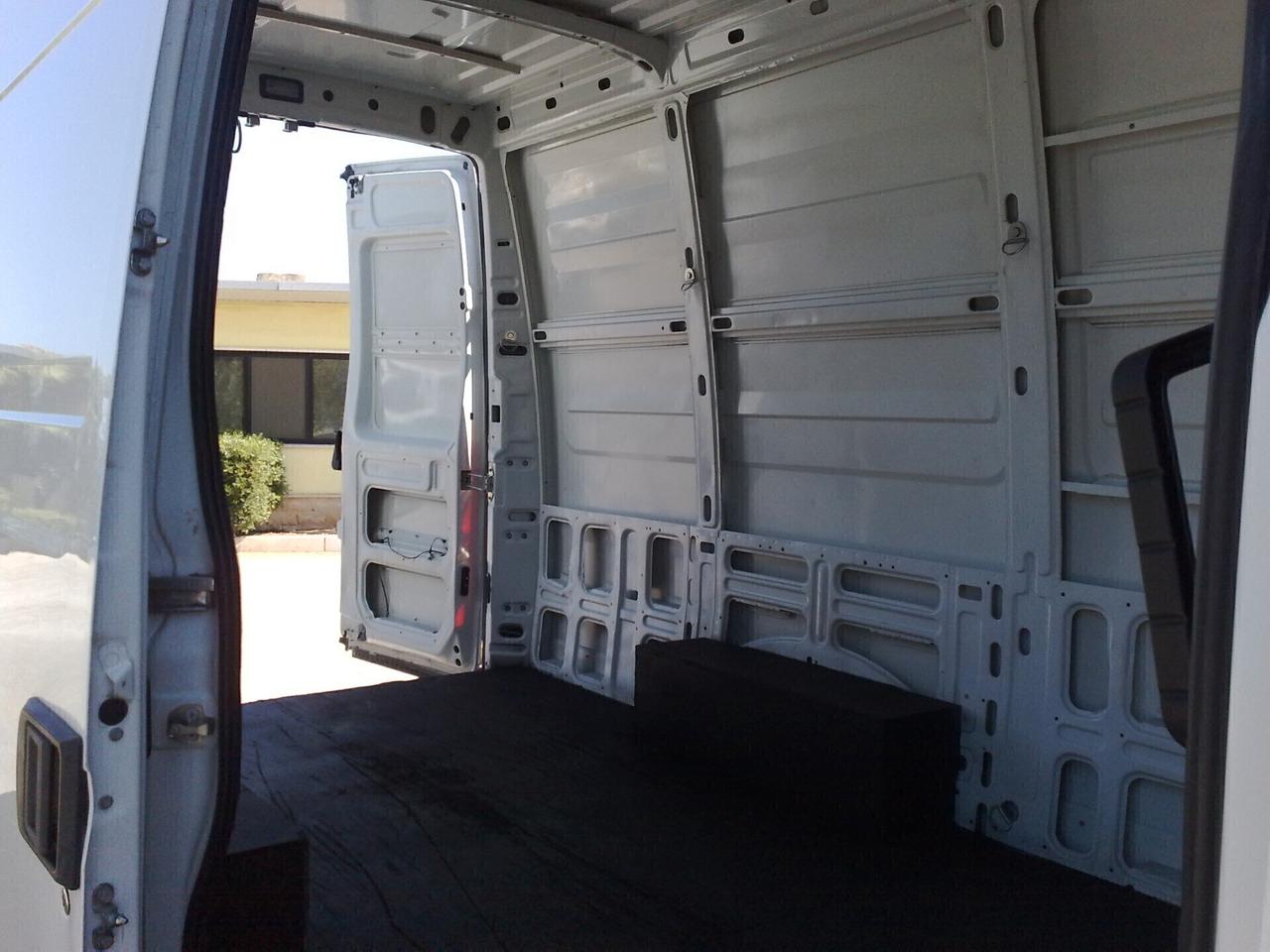 Iveco Daily 35s15 2.3hpt Furgone - 2014