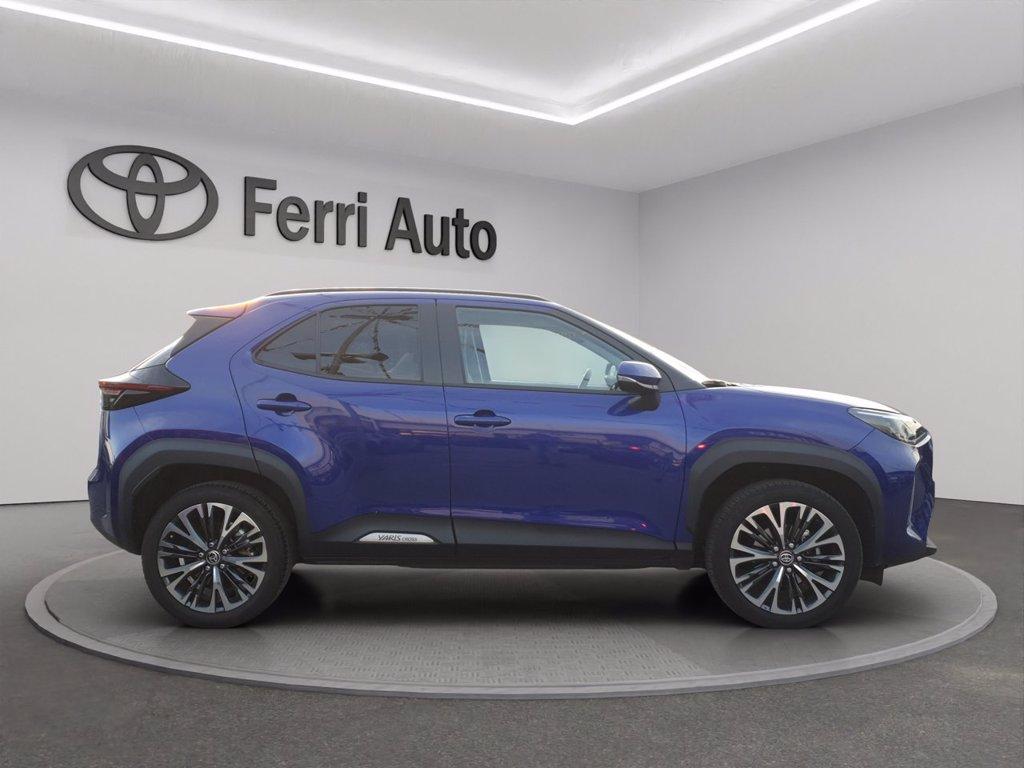 TOYOTA Yaris cross 1.5h lounge fwd 130cv e-cvt del 2024
