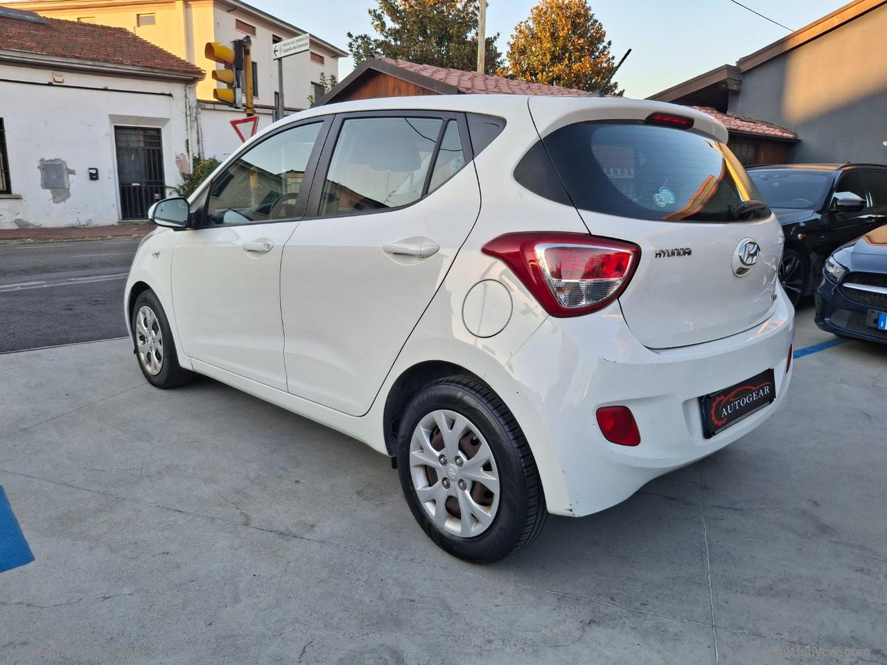 HYUNDAI i10 1.0 69CV * GPL * NEOPATENTATI *