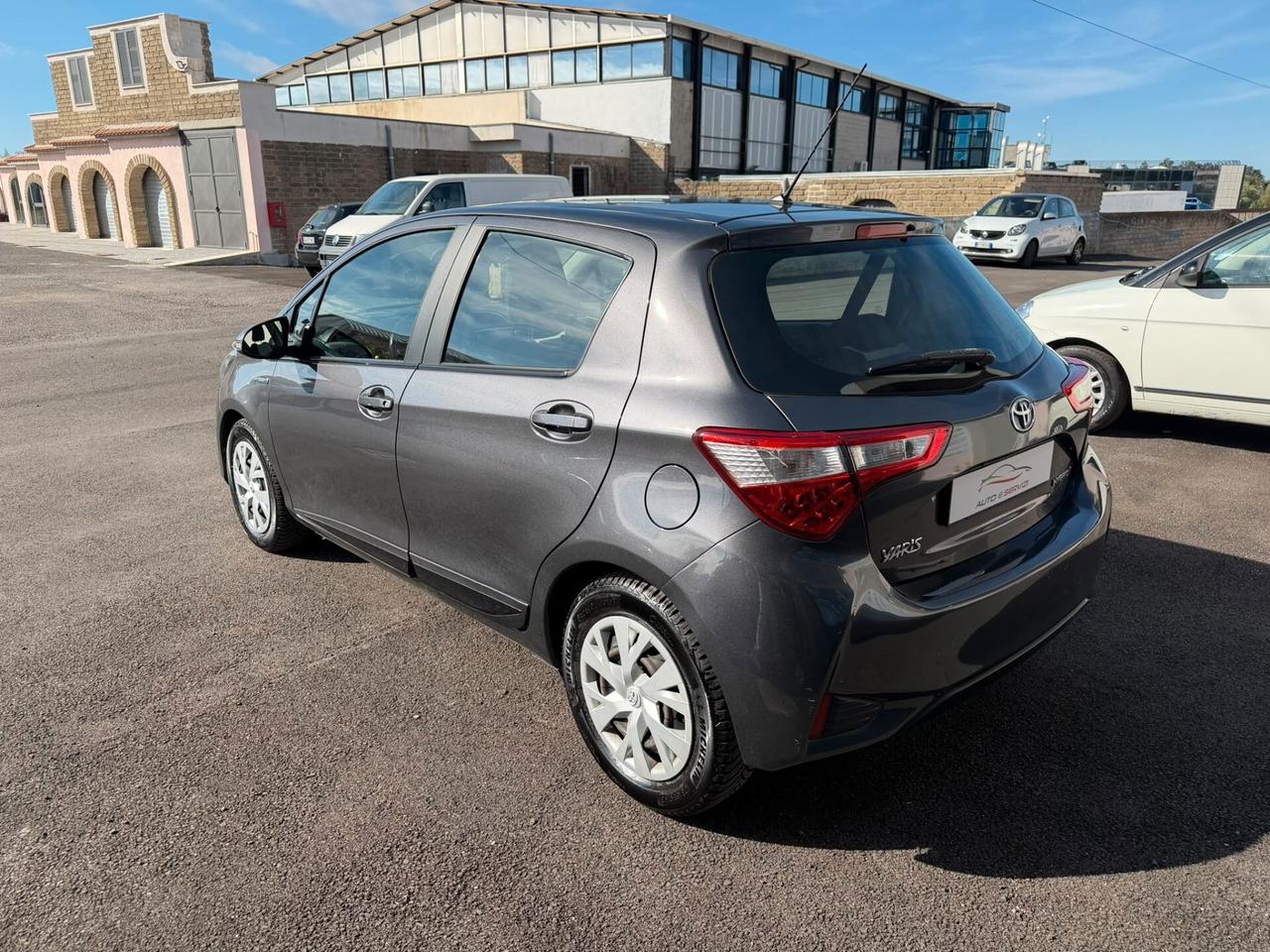 Toyota Yaris 1.5 Hybrid 5 porte Active
