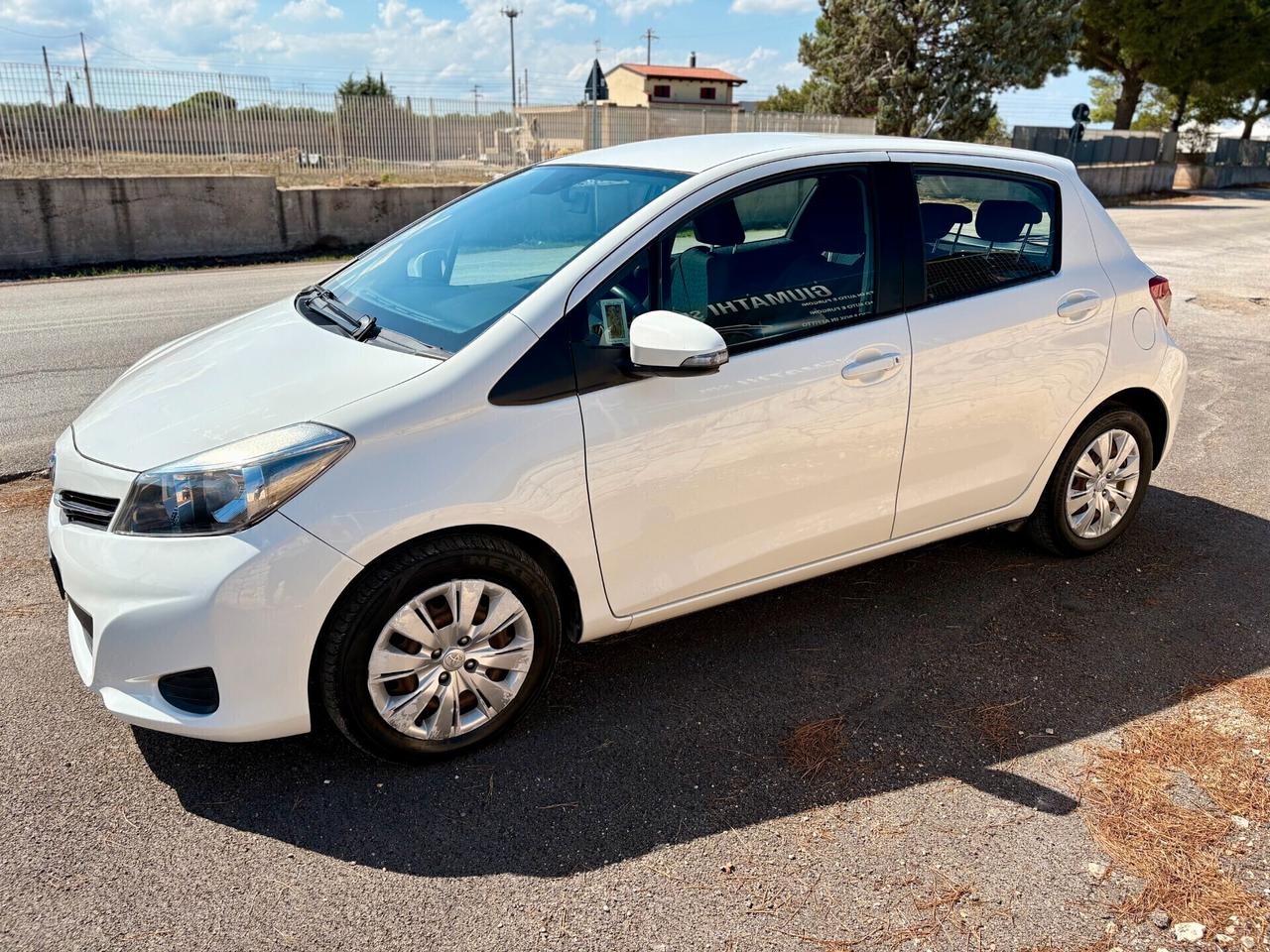 Toyota Yaris 1.4 D-4D 5 porte Lounge