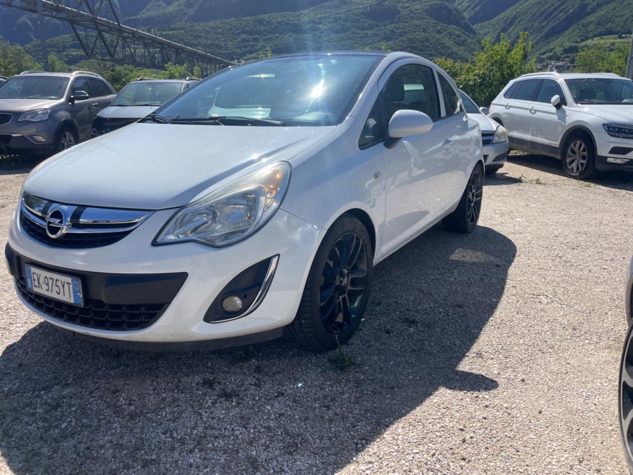 Opel Corsa 1.3 CDTI 95CV F.AP. 3 porte b-color