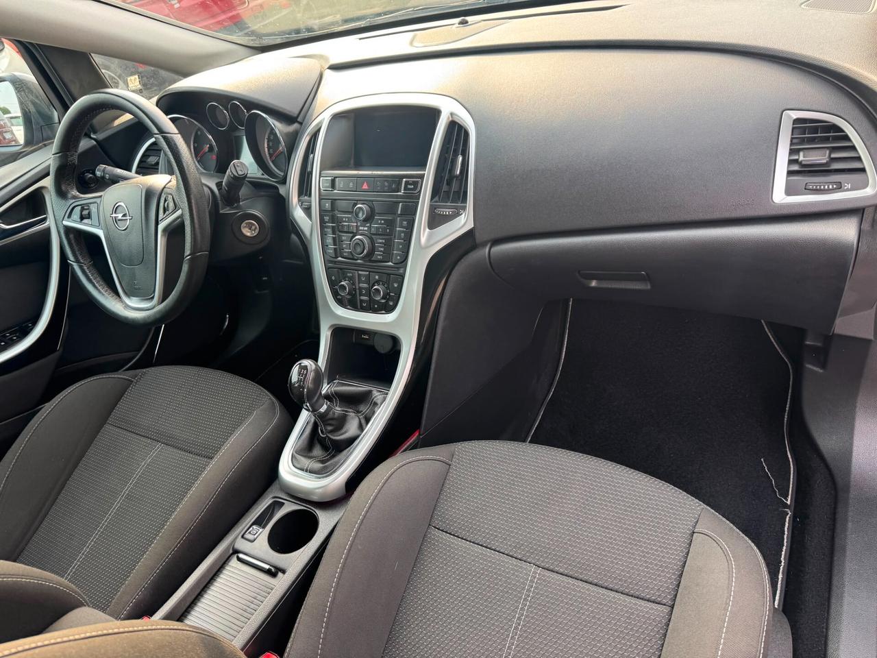 Opel Astra 2.0 CDTI 160 CV 5 porte Cosmo