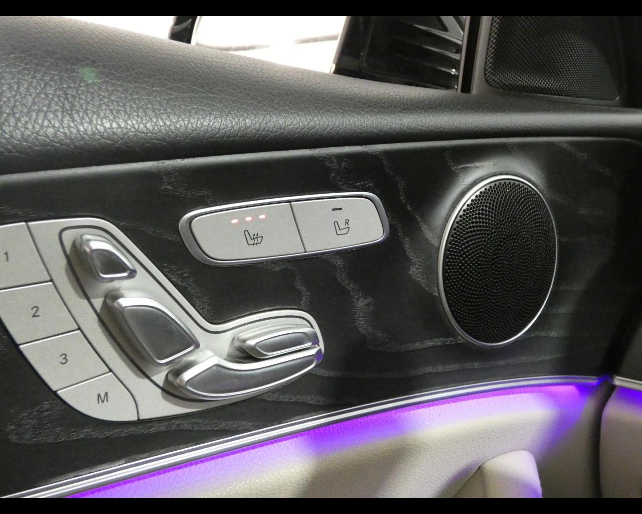 Mercedes-Benz Classe E (W/S213) - E 300 de Auto EQ-Power Premium