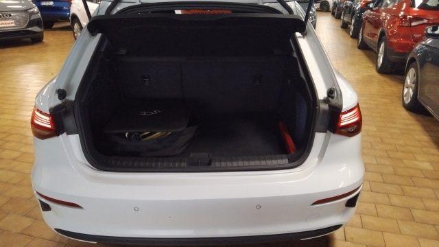 AUDI A3 SPORTBACK 40 TFSI e S tr. Business PLUG IN HYBRID