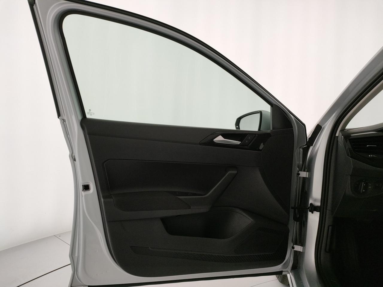 Volkswagen Polo 1.0 tsi life 95cv dsg