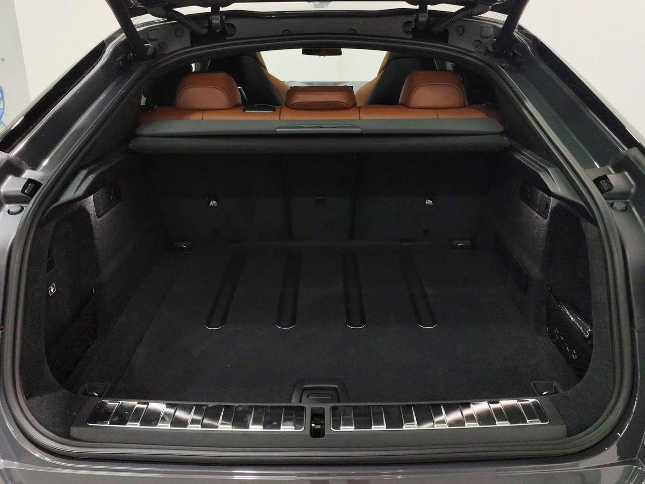 BMW X6 M60i MSport Pro