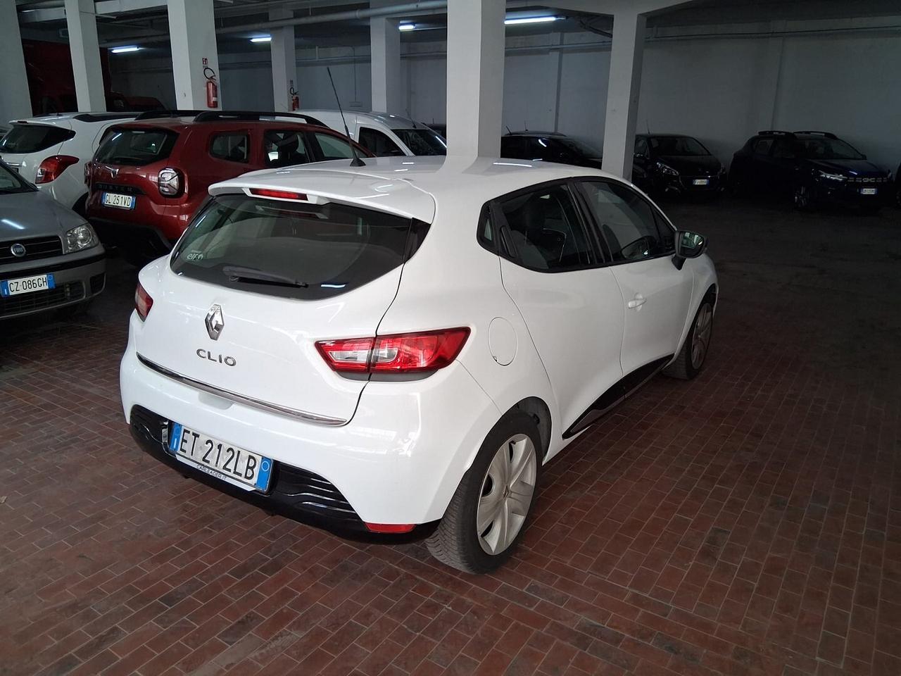 Renault Clio 1.2 16v 75cv Life Ok NEOP.