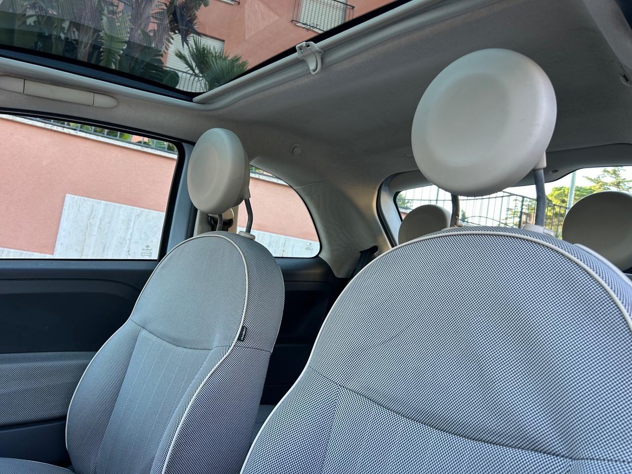 Fiat 500 1.2 Lounge ideale per neo patentati