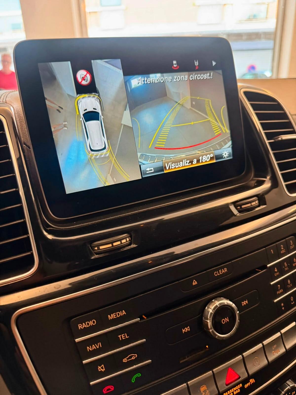 MERCEDES-BENZ GLE 350D 4MATIC PREMIUM UNIPRO
