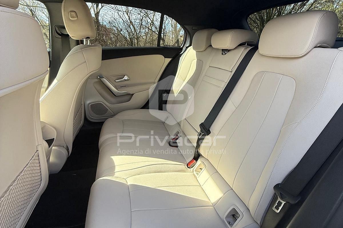 MERCEDES A 180 Automatic Progressive Advanced