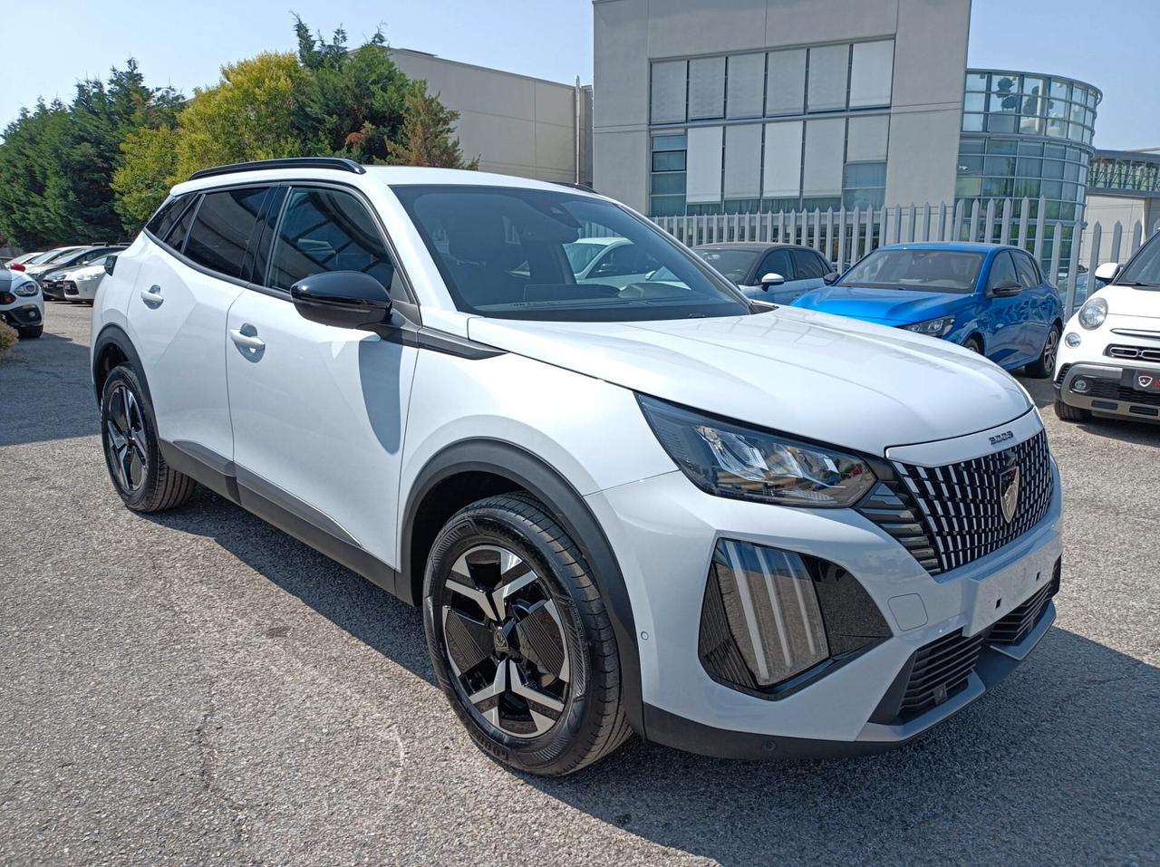 Peugeot 2008 PureTech 130 S&S EAT8 Allure