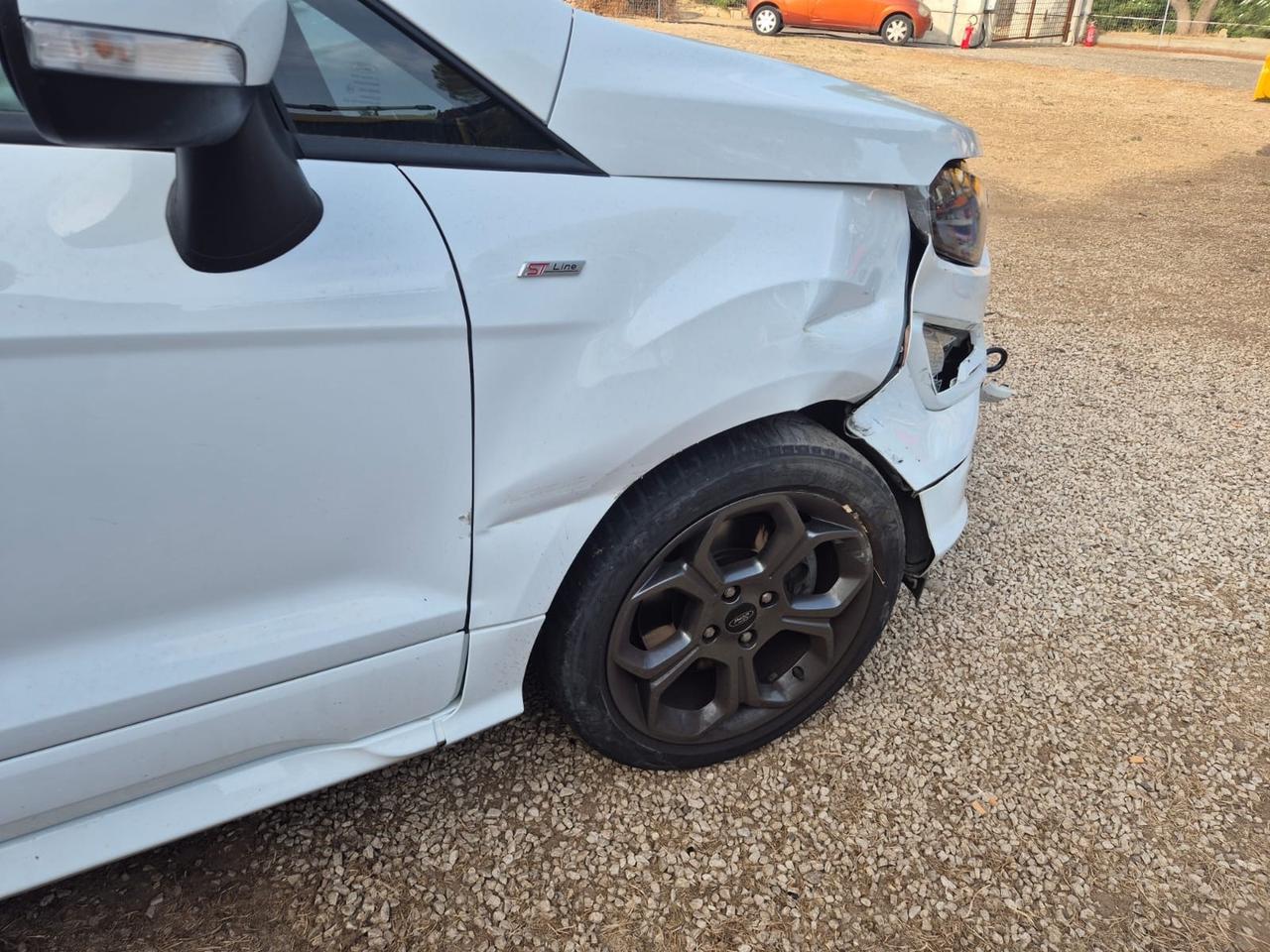 Ford EcoSport 1.0 125 CV ST-Line incidentata/sinistrata