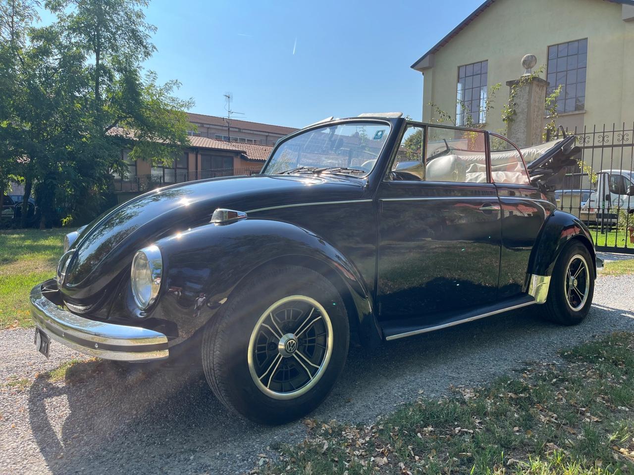 Volkswagen Maggiolino Maggiolone 1302 cabriolet