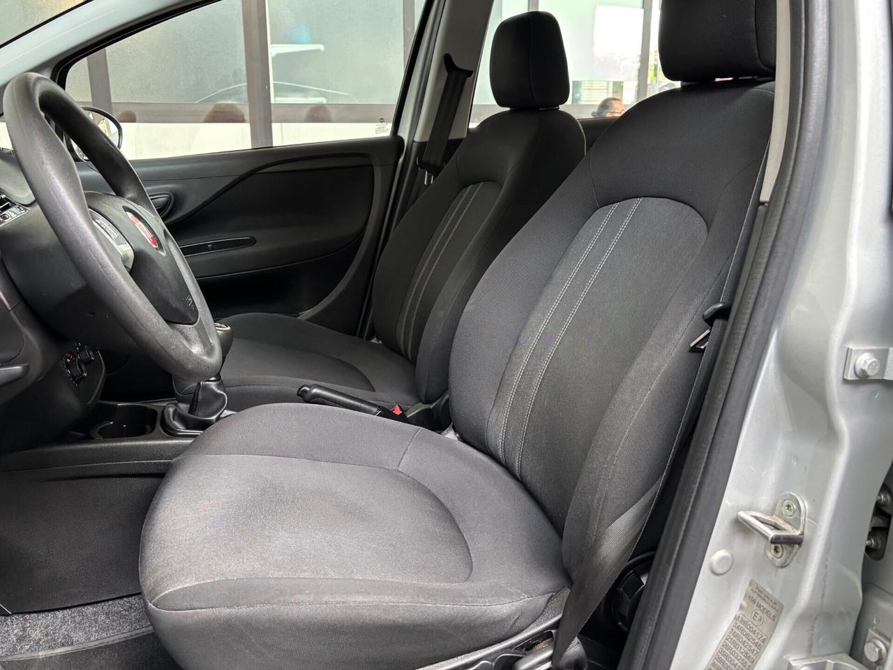 Fiat Punto 1.3 MJT II 75 CV 3 porte Lounge
