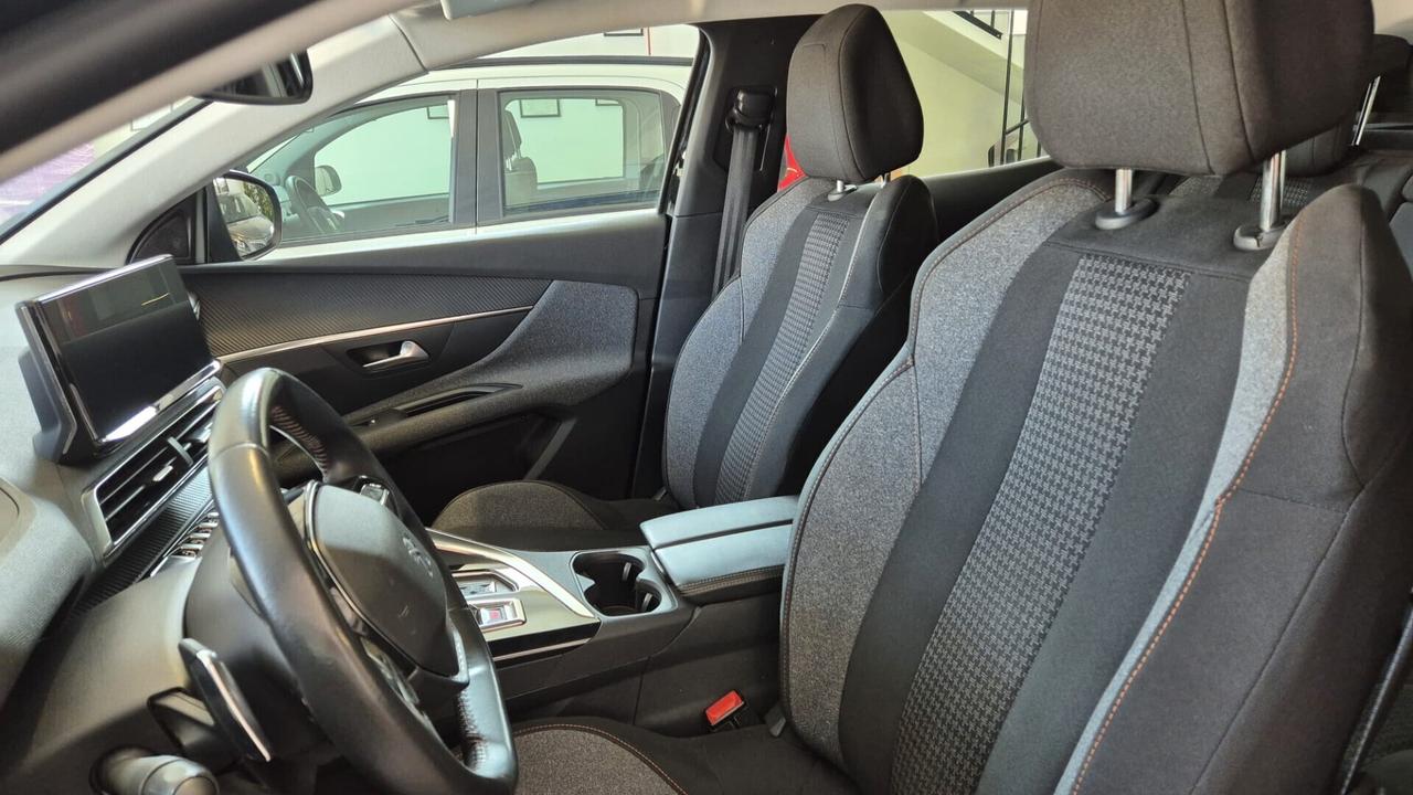 Peugeot 3008 BlueHDi 130 S&S EAT8 Active Business