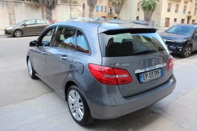 MERCEDES-BENZ B 180 CDI Executive
